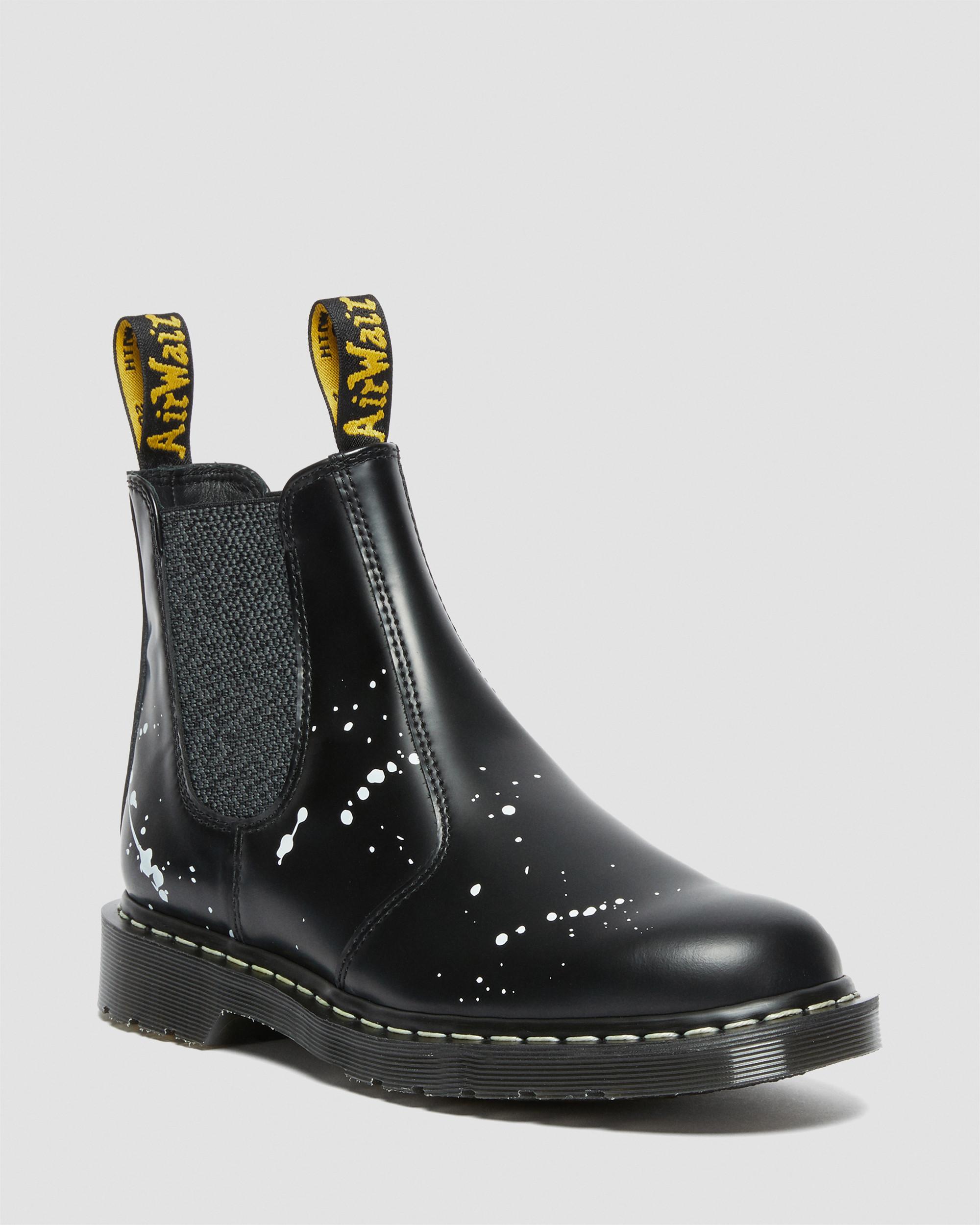 2976 Neighborhood Smooth Leather Chelsea Boots in BLACK+WHITE | Dr