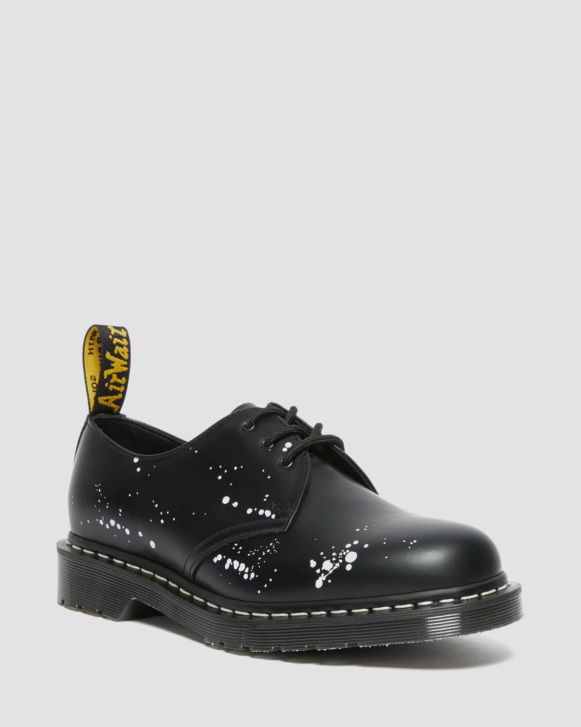 1461 Neighborhood Smooth Leather Oxford Shoes in BLACK+WHITE | Dr