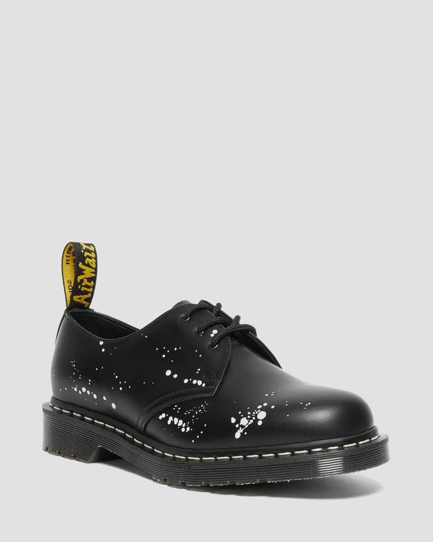 1461 Neighborhood Smooth Leather Oxford Shoes1461 Neighborhood Smooth Leather Oxford Shoes | Dr Martens