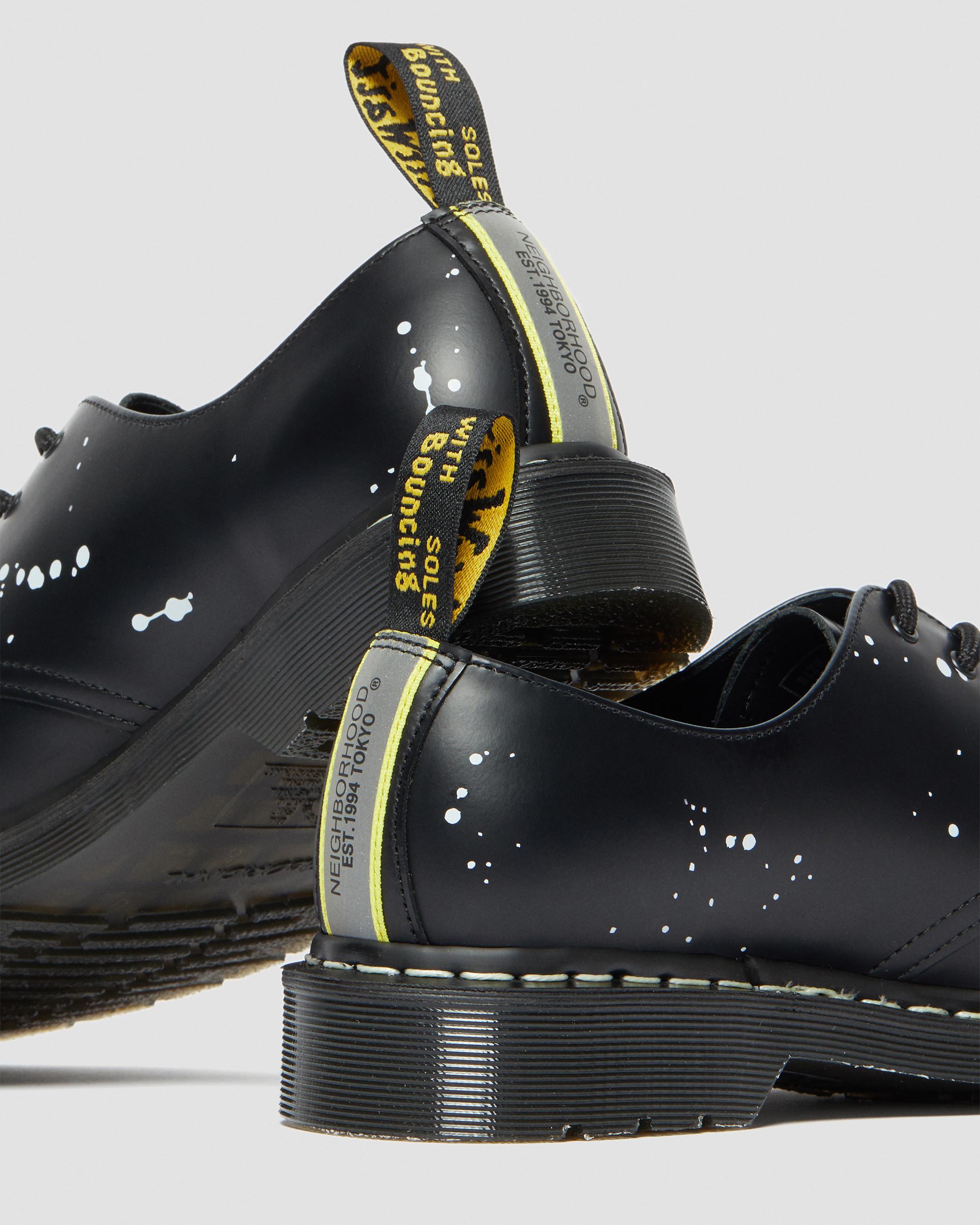 1461 Neighborhood Smooth Leather Oxford Shoes in BLACK+WHITE | Dr
