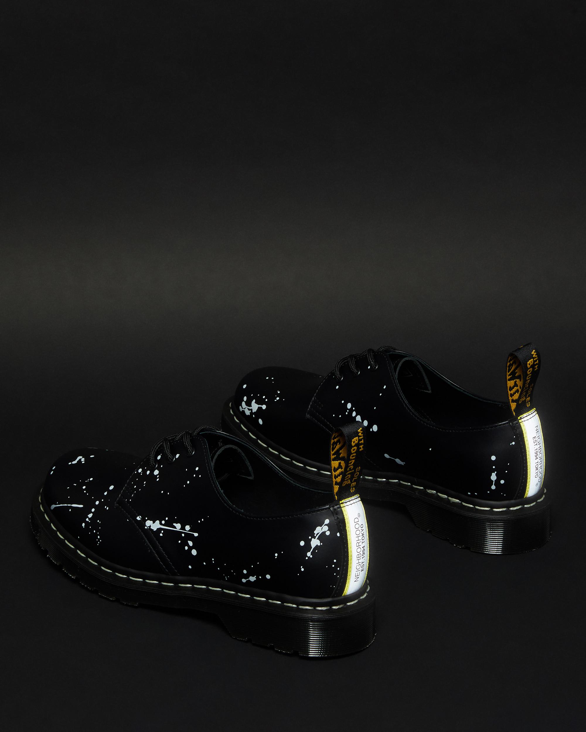 1461 Neighborhood Smooth Leather Oxford Shoes in BLACK+WHITE | Dr