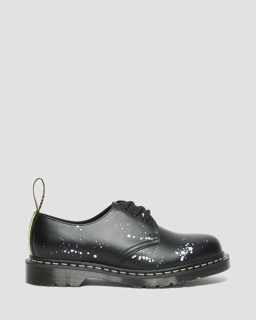 1461 Neighborhood Smooth Leather Oxford Shoes1461 Neighborhood Smooth Leather Oxford Shoes | Dr Martens