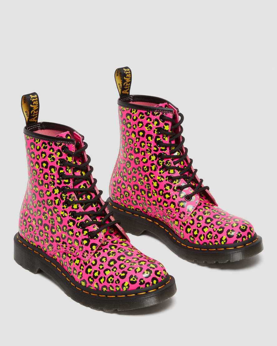 1460 Women's Leopard Smooth Leather Lace Up BootsBoots 1460 Leopard en cuir Smooth à lacets Dr. Martens