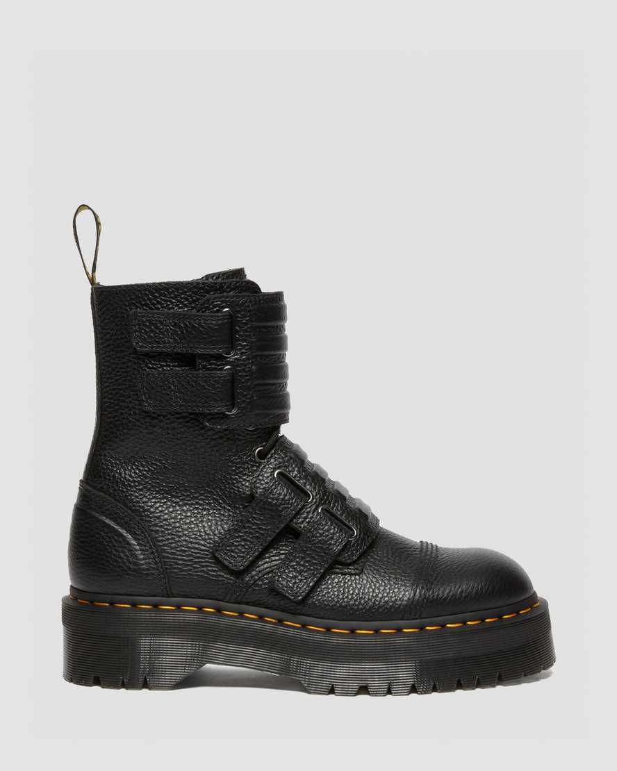 Axxel Leather BootsAxxel Leather Boots Dr. Martens