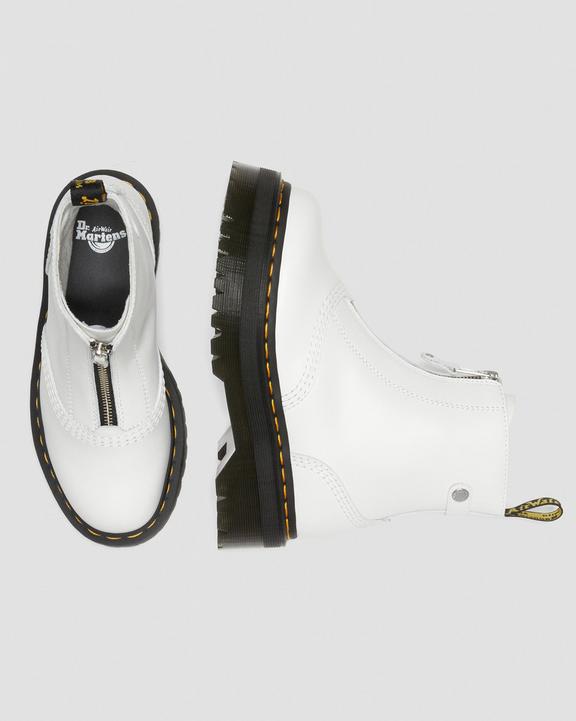 Jetta-platformstøvler i læder med lynlås i hvidJetta-platformstøvler i læder med lynlås Dr. Martens