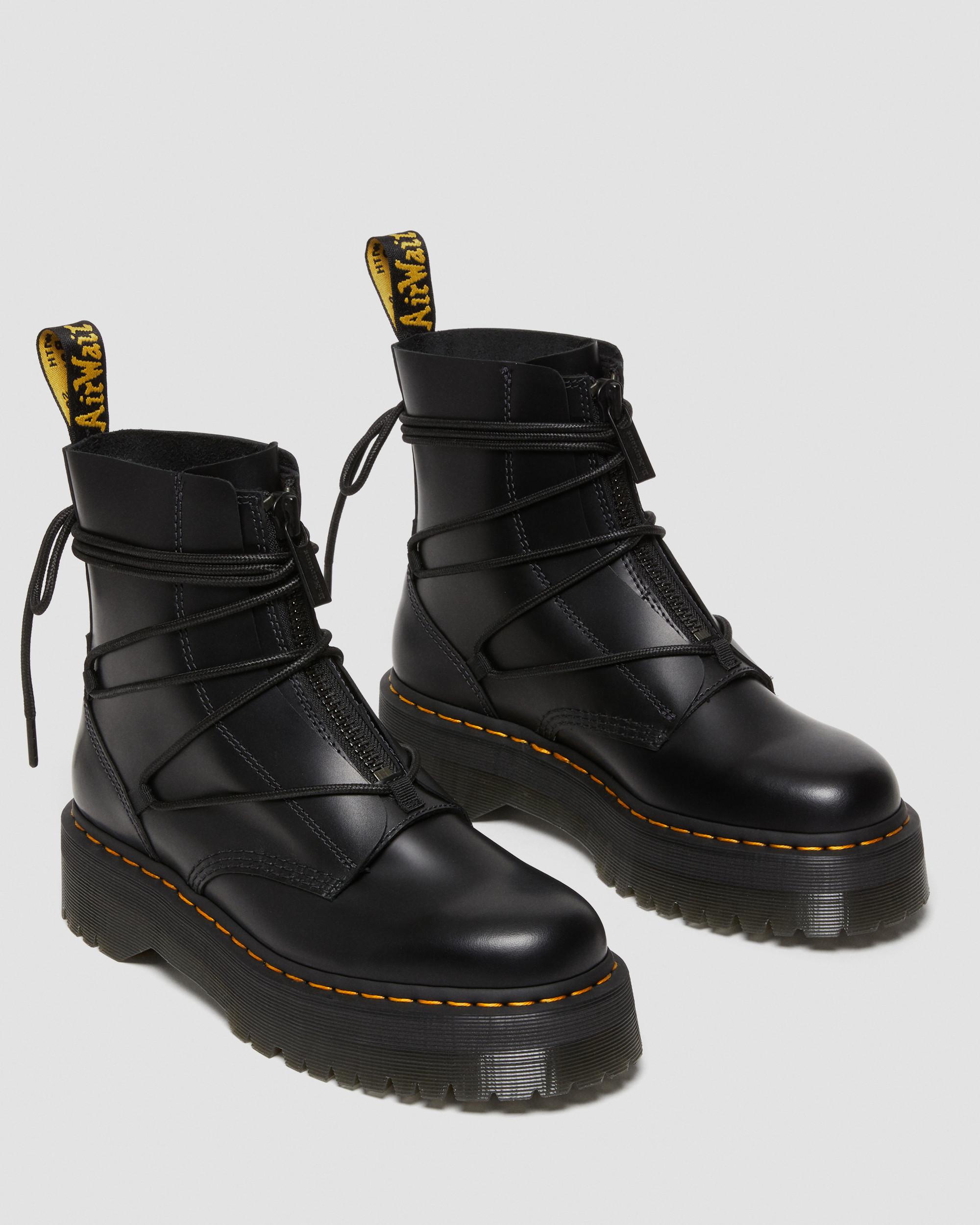 Jarrick II Laced Leather Platform Boots in Black | Dr. Martens