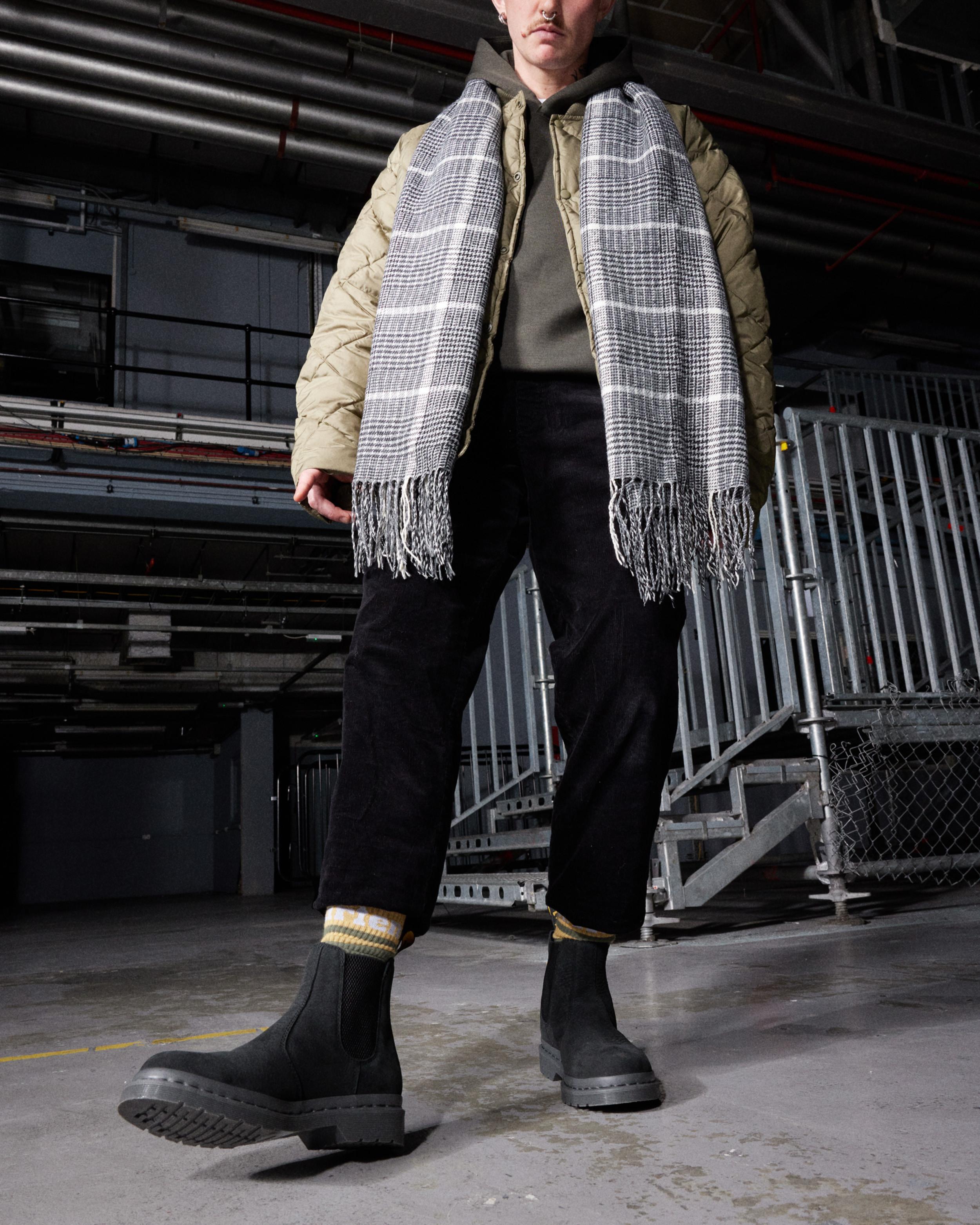2976 Mono Milled Nubuck Leather Chelsea Boots | Dr. Martens
