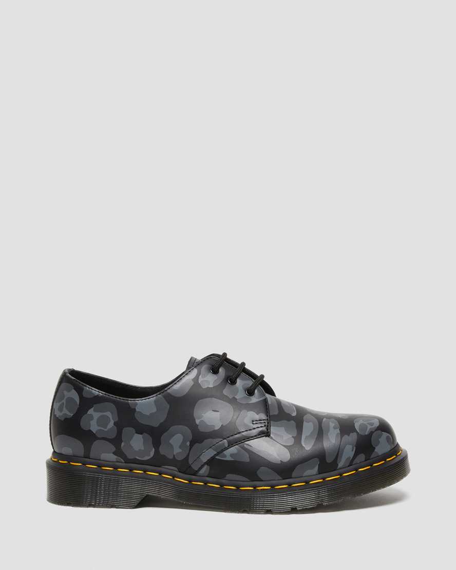 1461 Distorted Leopard Print Oxford Shoes1461 Distorted Leopard Print Shoes Dr. Martens