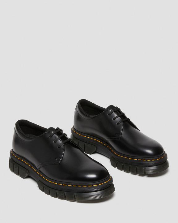 Rikard Polished Smooth Leather Platform ShoesRikard Polished Smooth Leather Platform Shoes Dr. Martens