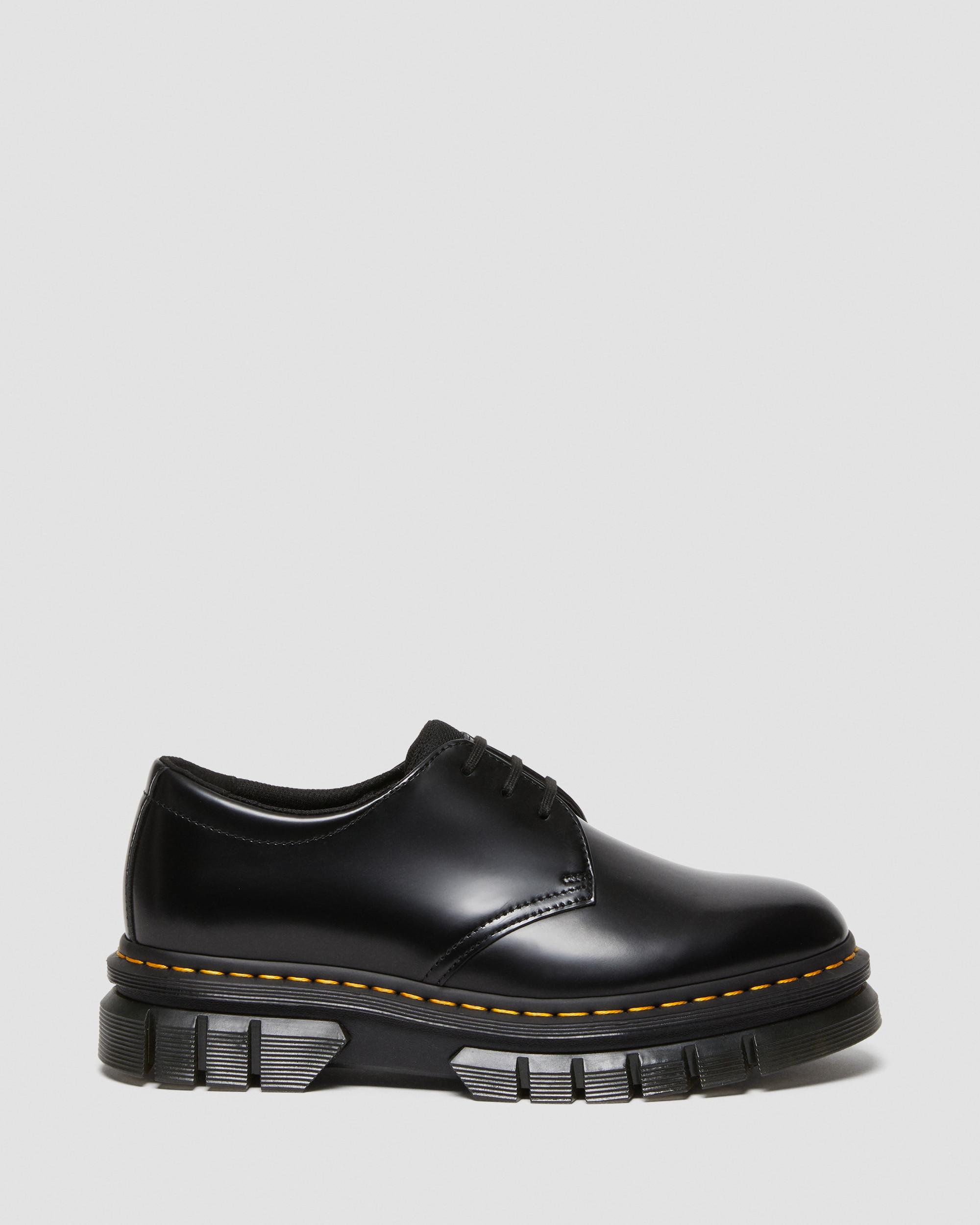 Rikard Polished Smooth Leather Platform Shoes in BLACK | Dr. Martens™