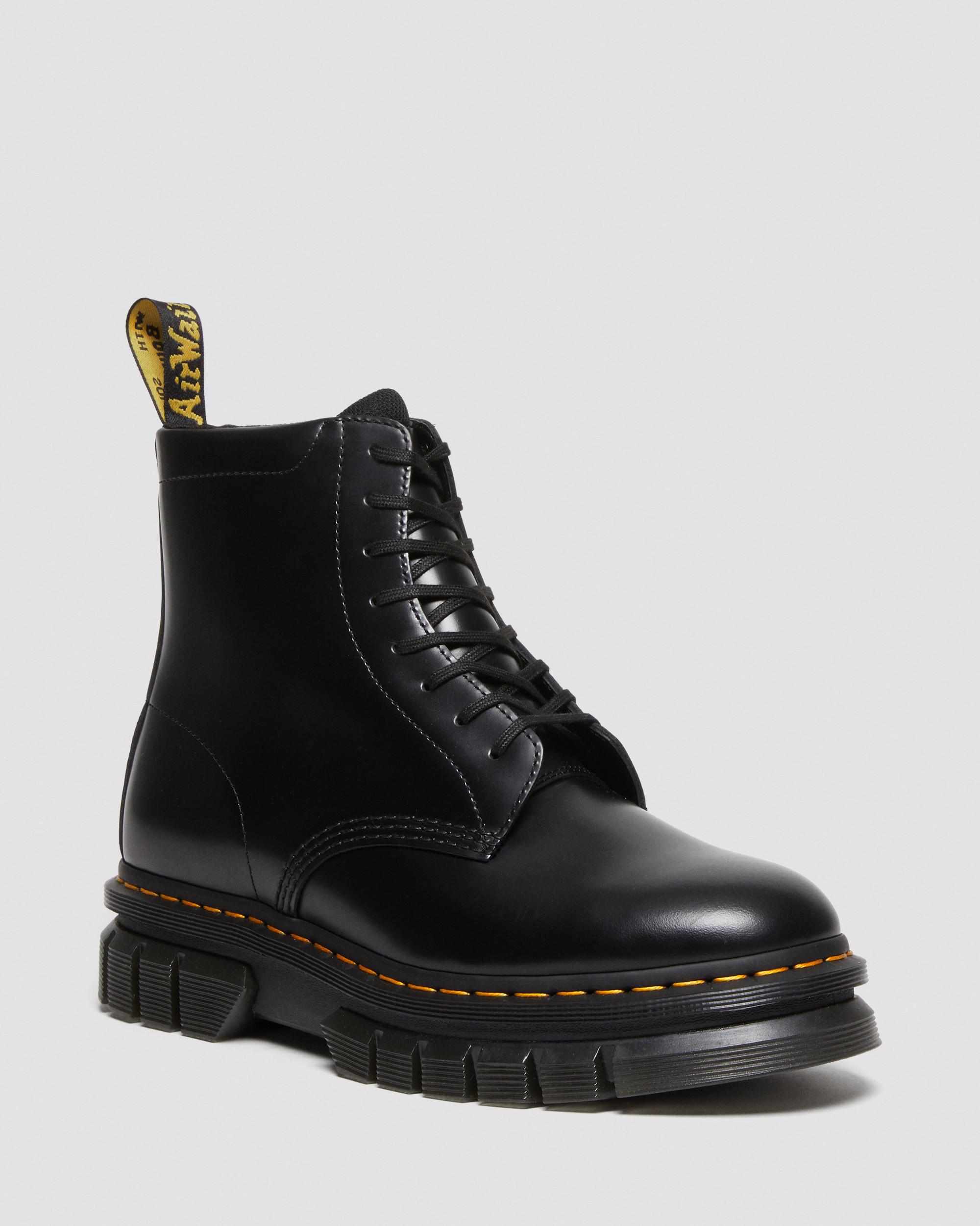 Rikard Smooth Leather Platform Lace Up Boots in Black | Dr. Martens
