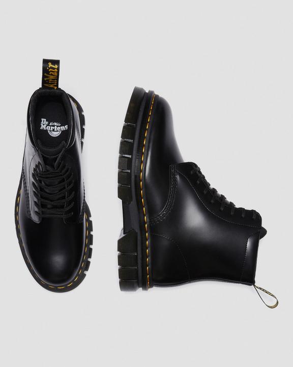 Rikard Smooth Leather Platform Lace Up BootsRikard Smooth Leather Platform Lace Up Boots Dr. Martens