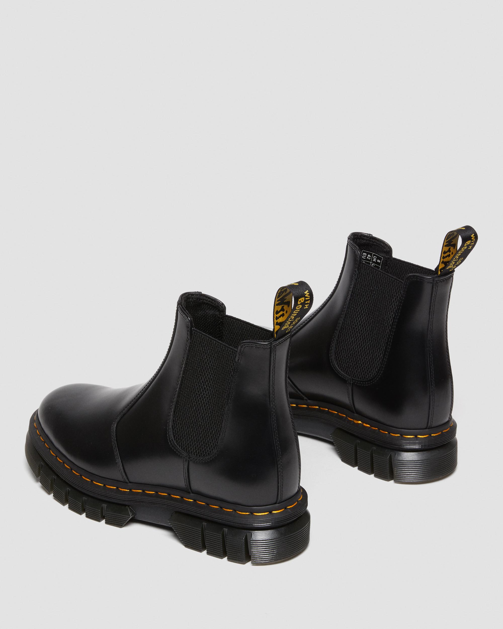 Rikard Polished Smooth Leather Chelsea Boots | Dr. Martens ReWair
