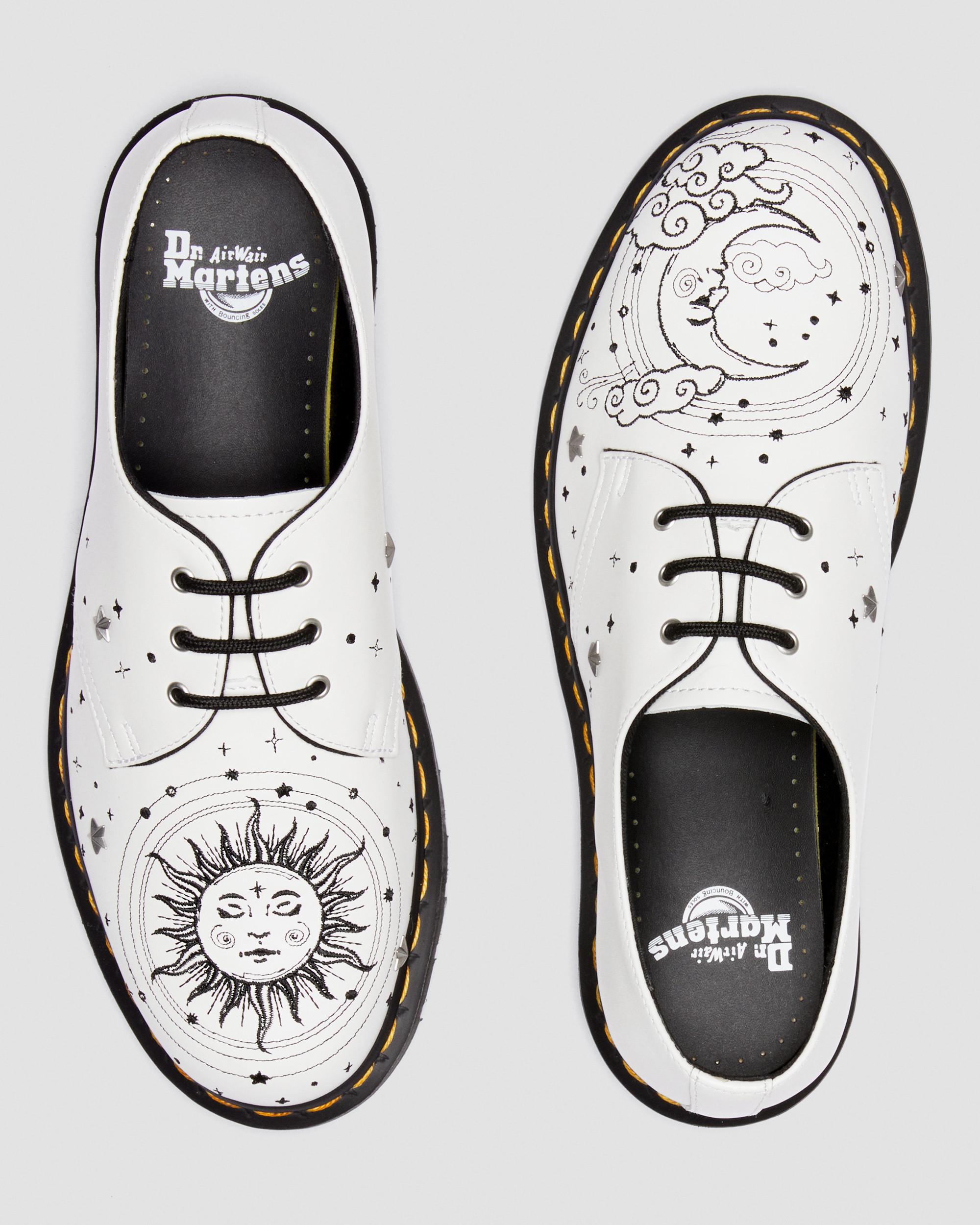 1461 Cosmic Embroidered Leather Oxford Shoes in White | Dr. Martens