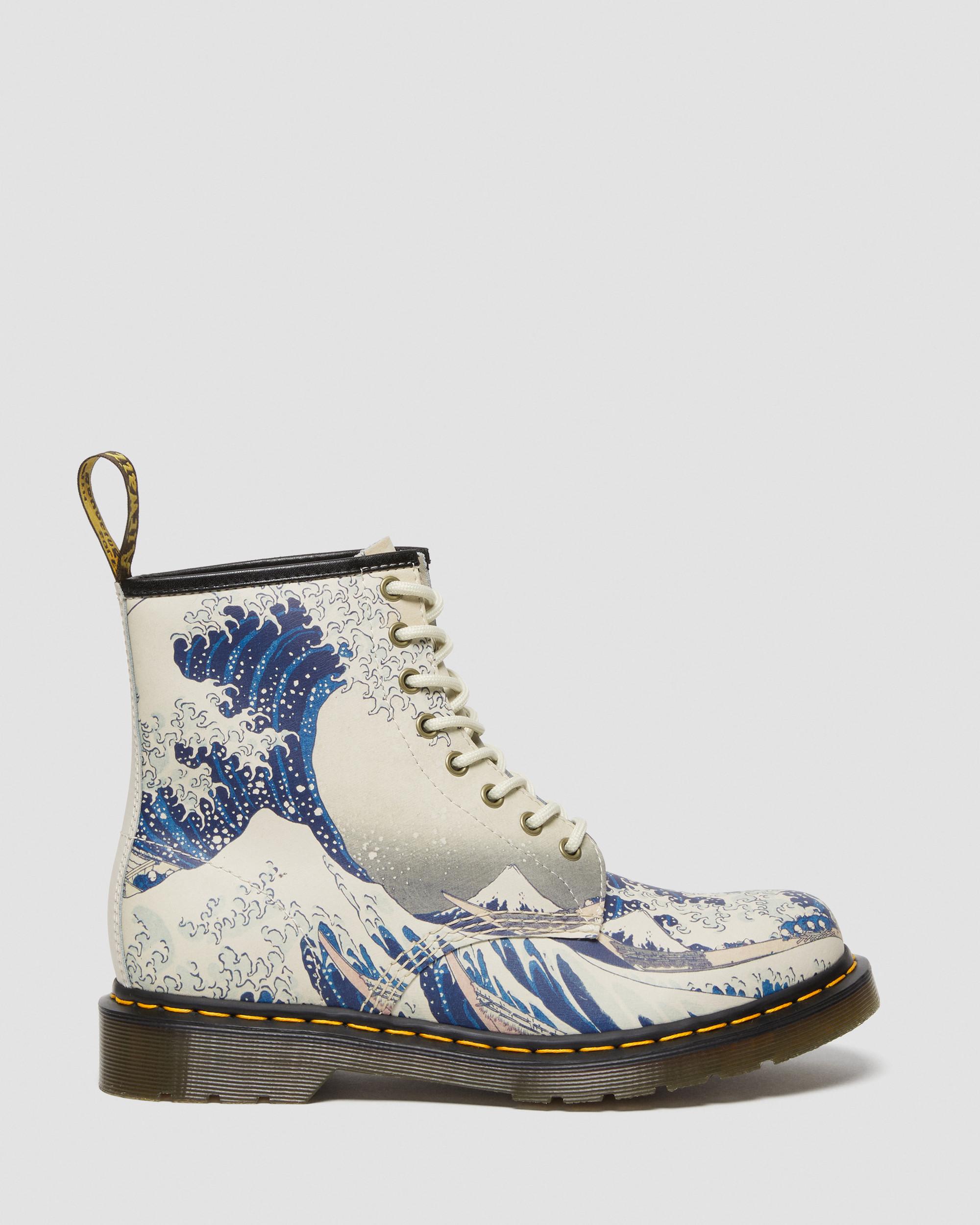 The Met 1460 The Great Wave Leather Boots