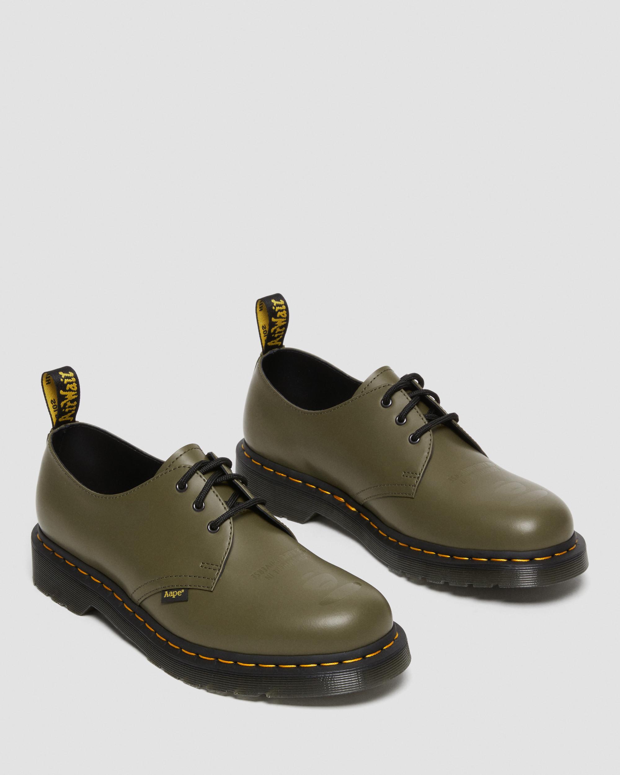 アオアシ 1461 AAPE Smooth Leather Oxford Shoes in OLIVE GREEN | Dr. Martens™