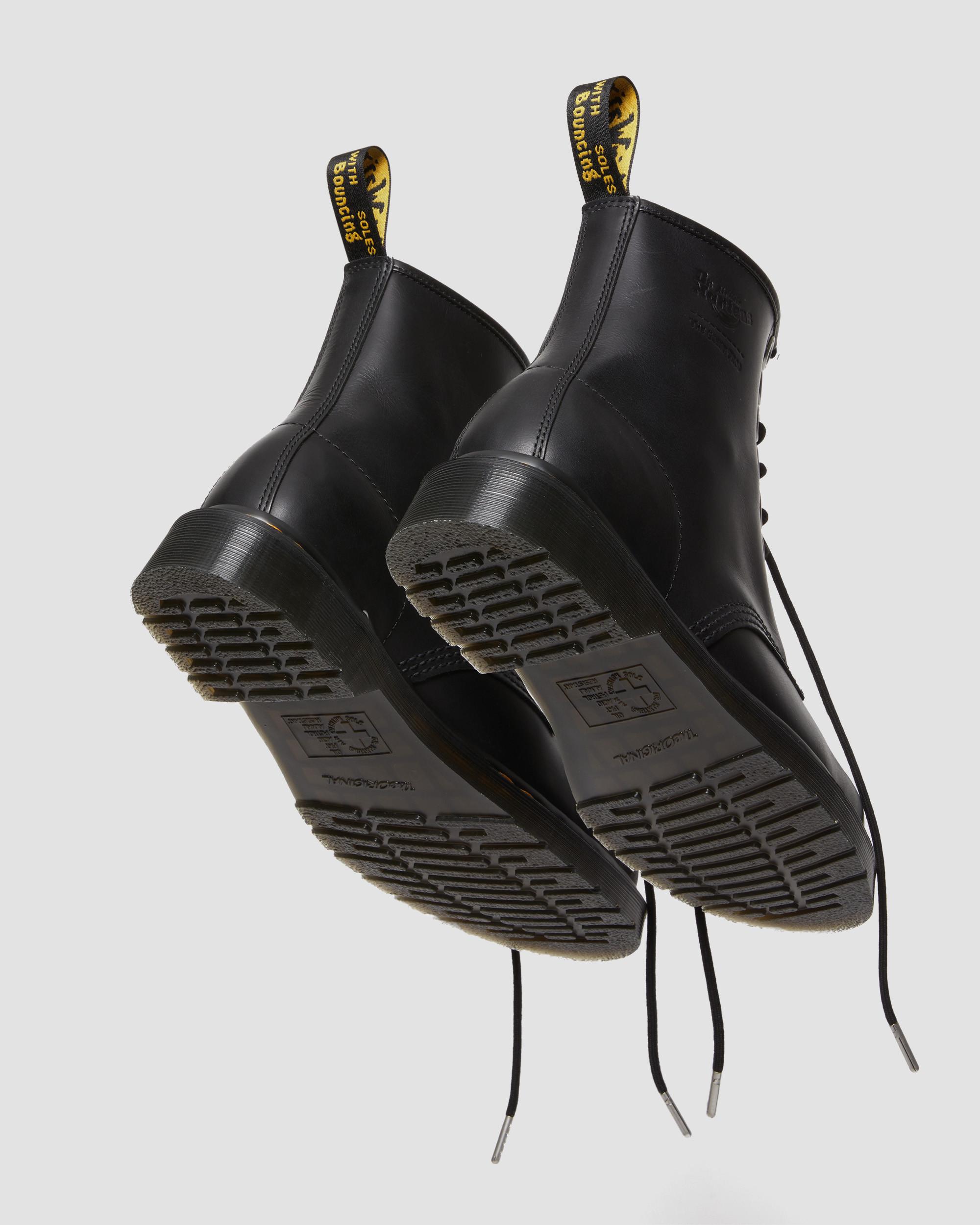 1460 The Great Frog Leather Lace Up Boots in BLACK | Dr. Martens™