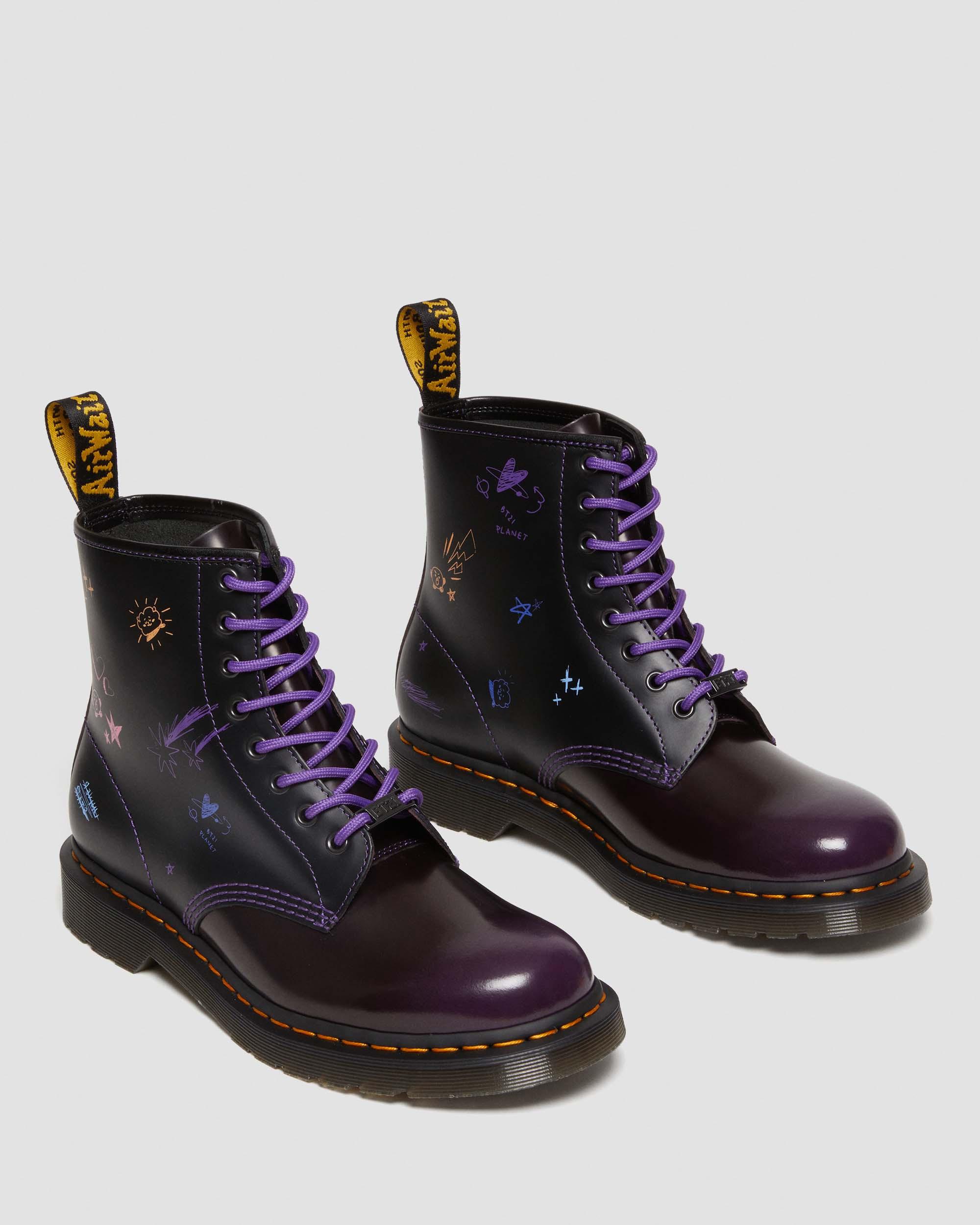 1460 BT21 Leather Boots in {{color}} | Dr. Martens™