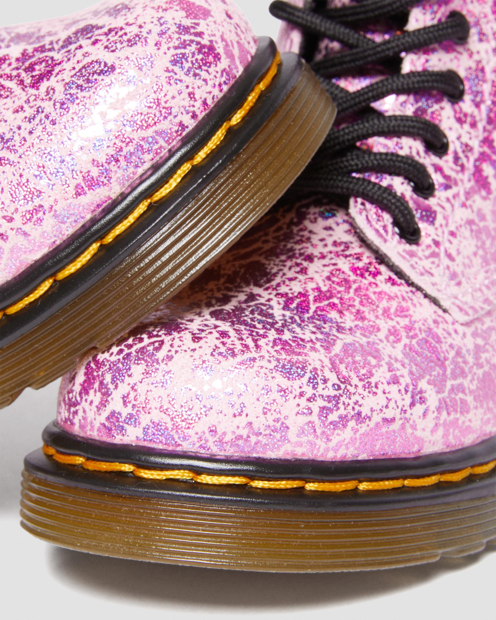 Metallic pink clearance dr martens