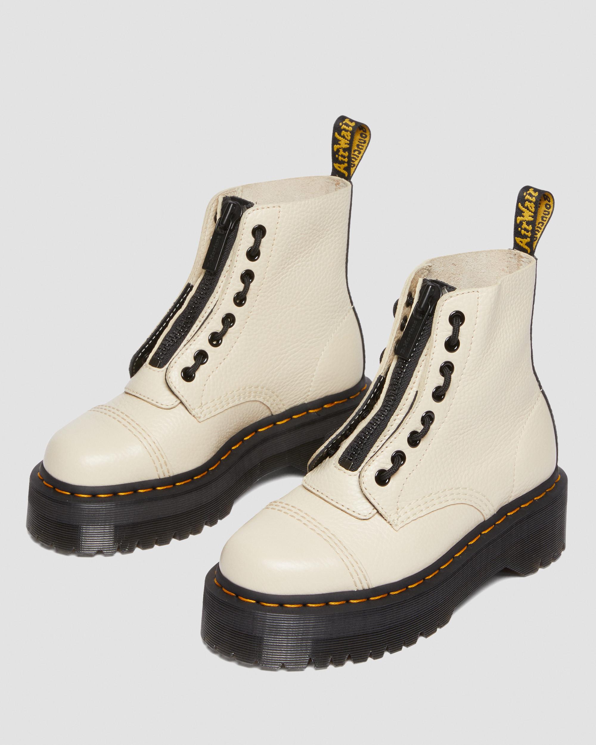 Dr. Martens SINCLAIR ホワイト 厚底 ブーツ Sinclair Milled Nappa Leather Platform Boots in PARCHMENT BEIGE