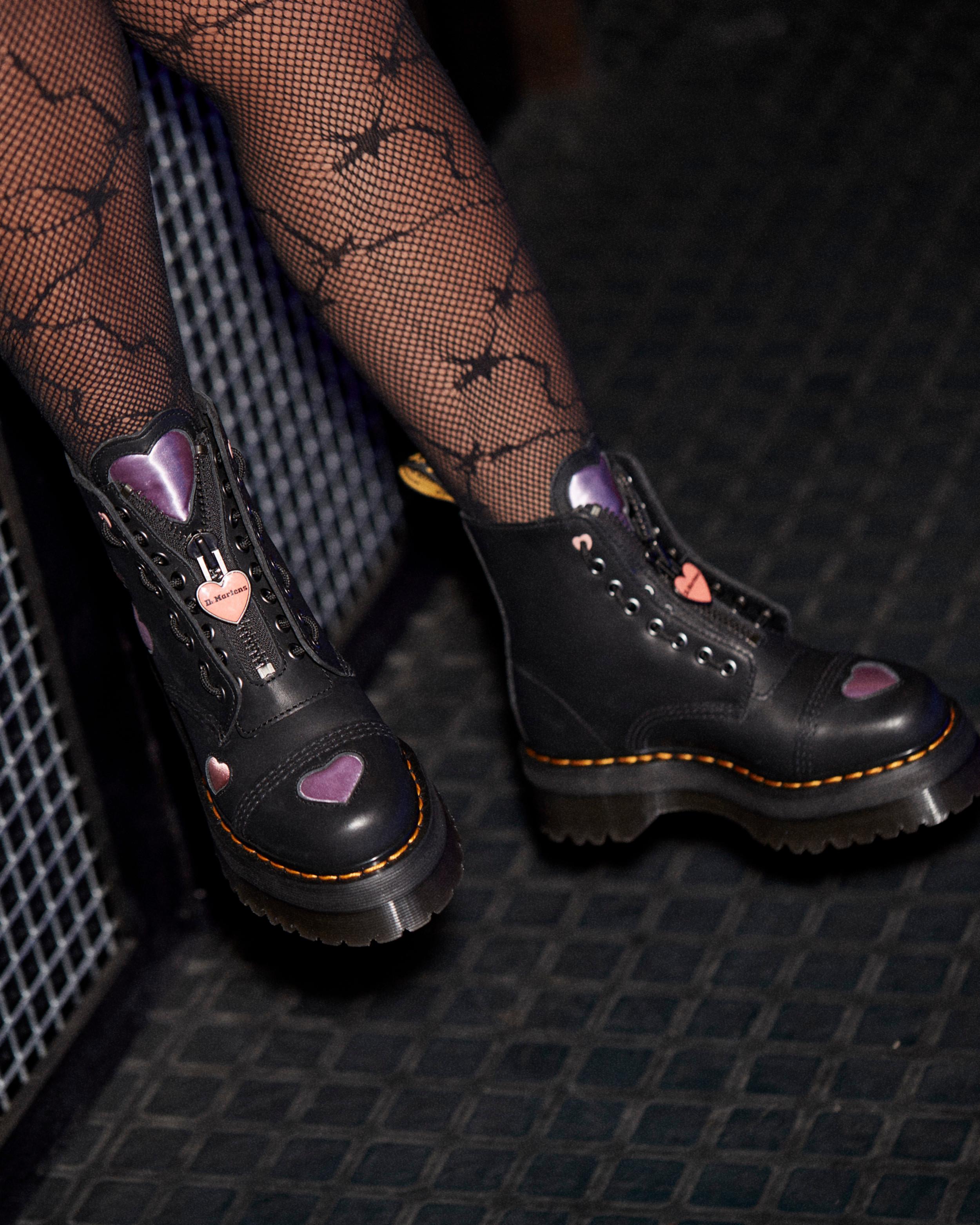 Sinclair Heart Leather Platform Boots | Dr. Martens ReWair