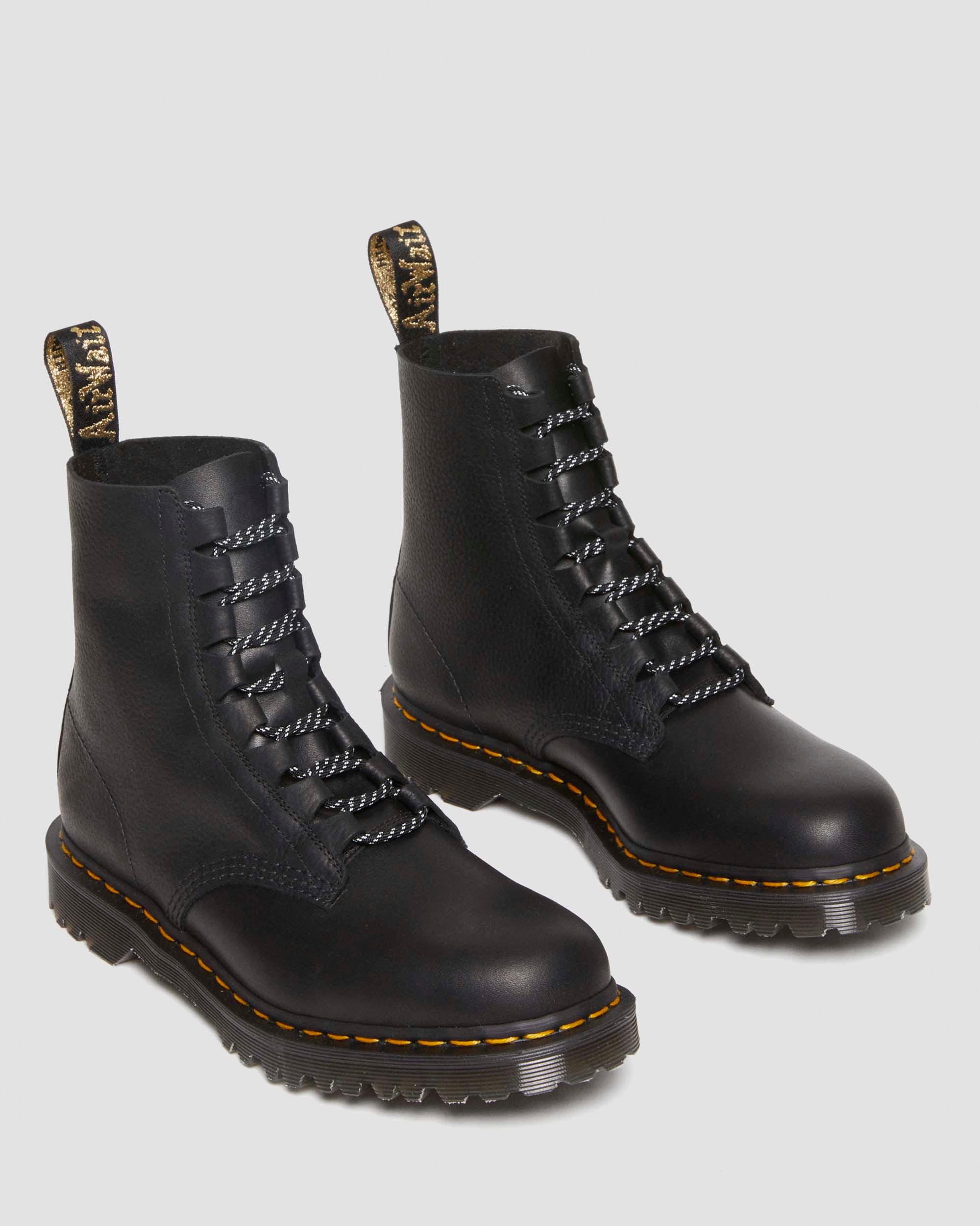 1460 Pascal Made In England Ghillie Boots in Black