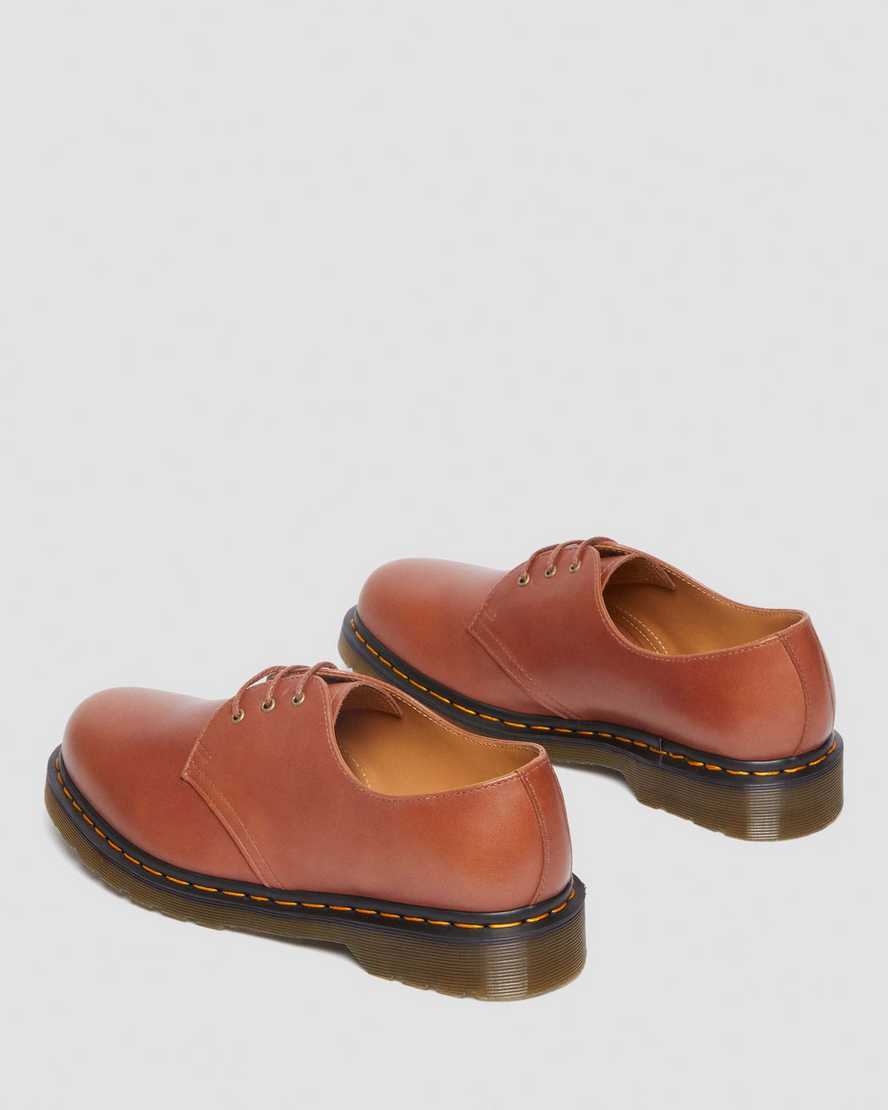 Shop Dr. Martens' 1461 Carrara Leather Oxford Shoes In Braun/bräunen