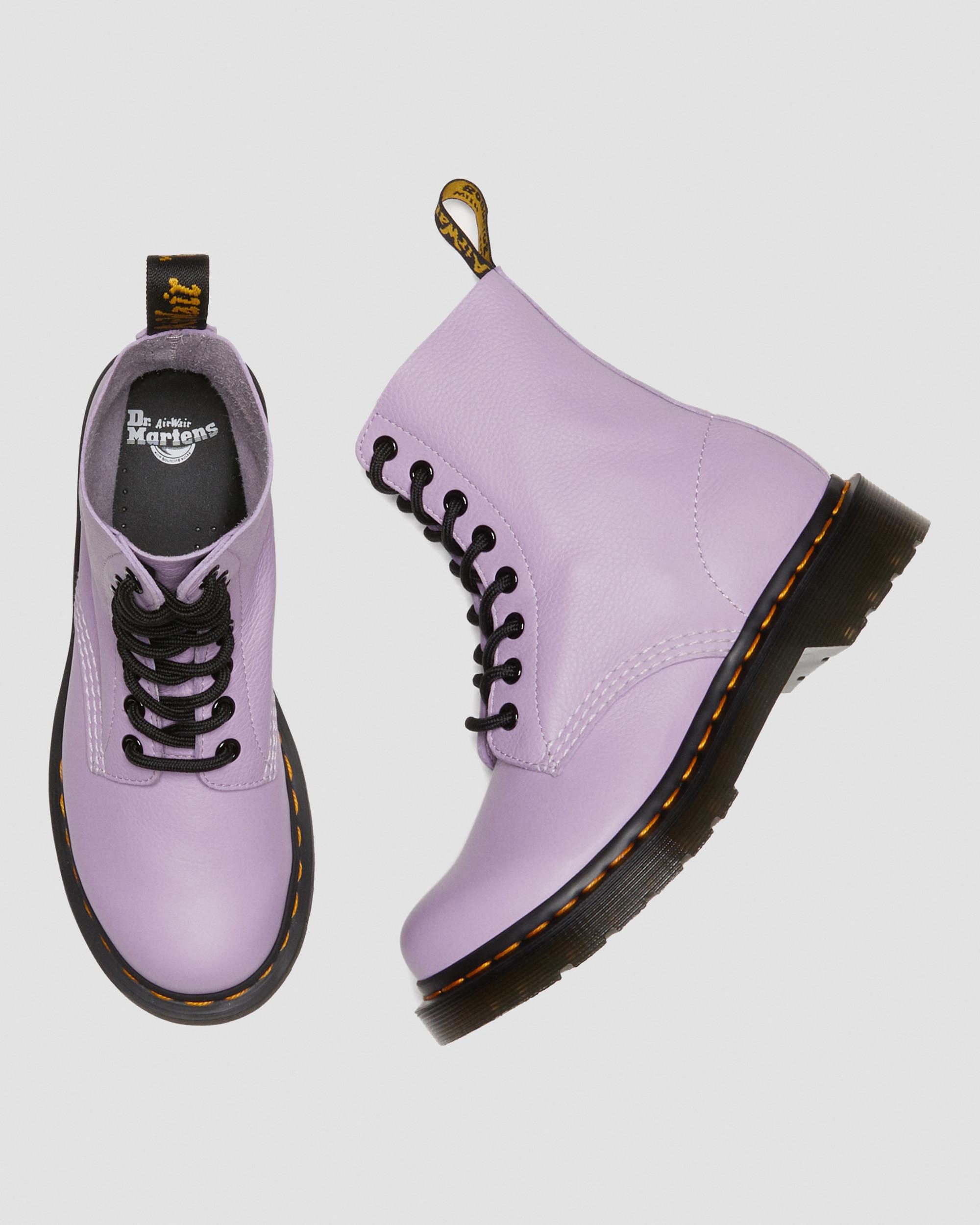 1460 Women\'s Pascal Black Eyelet Lace Up Boots in Lilac | Dr. Martens | Schnürboots