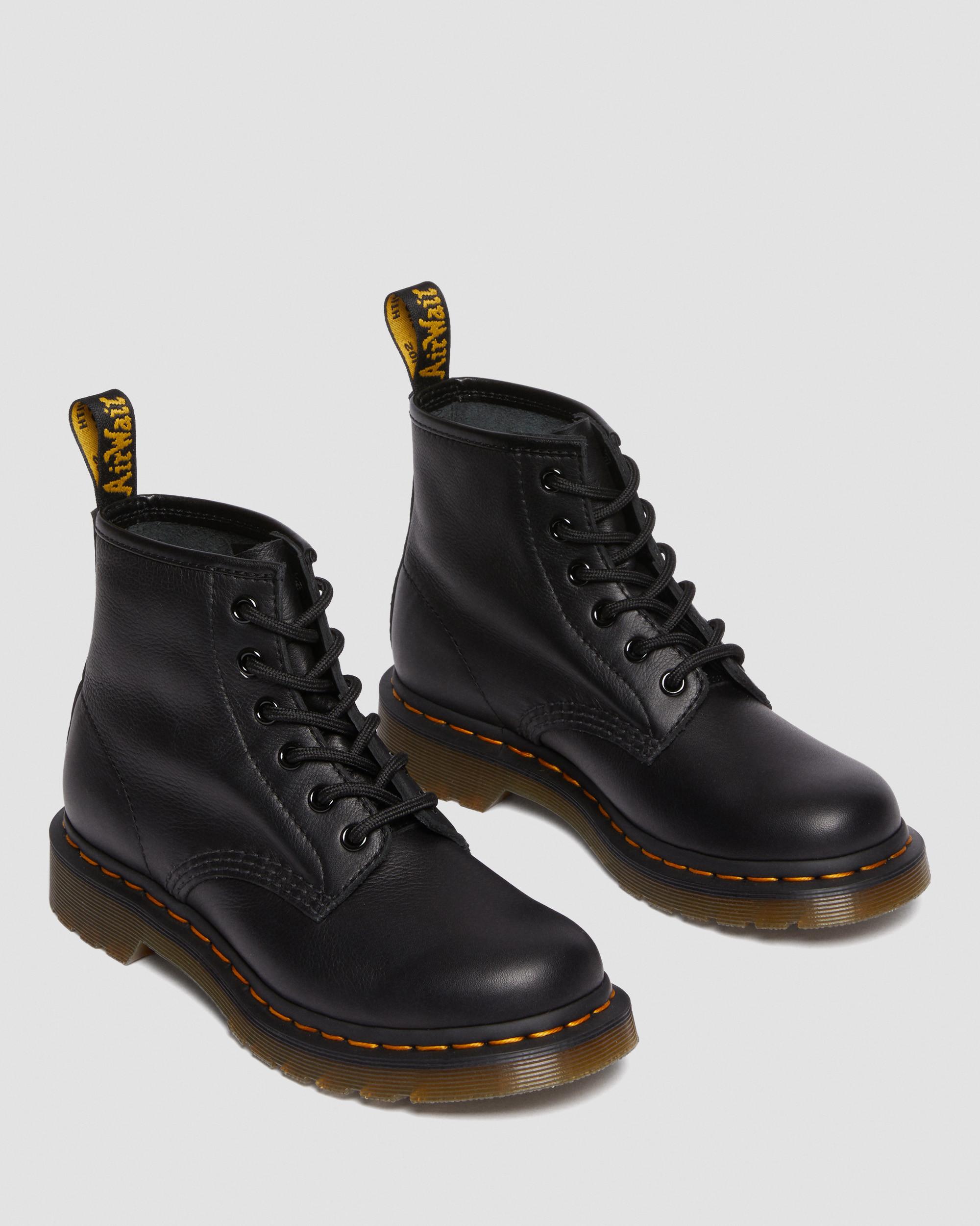 101 Virginia Leather Ankle Boots in AIRWAIR | Dr. Martens™
