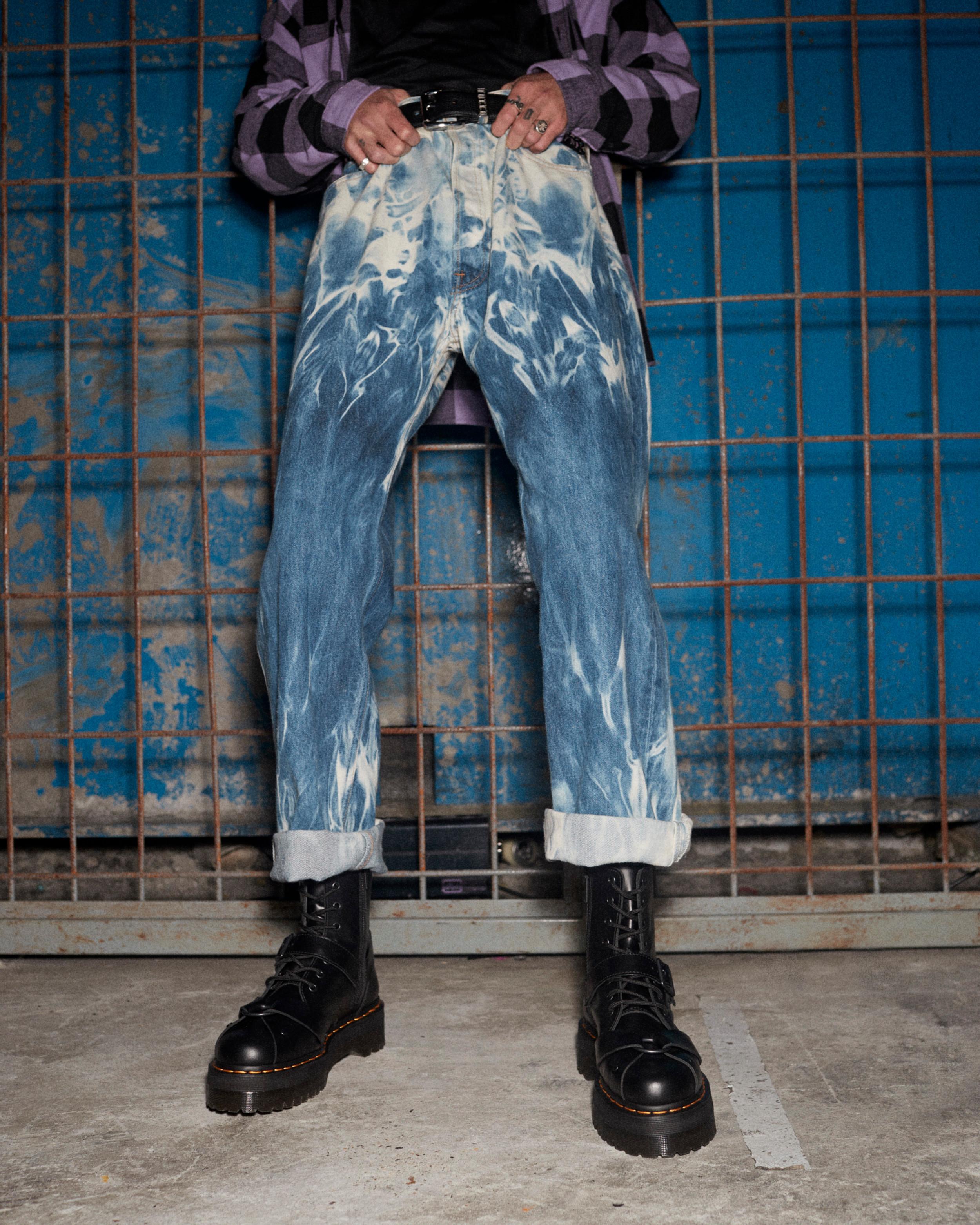Jadon Boot Harness Leather Platforms in {{color}} | Dr. Martens™