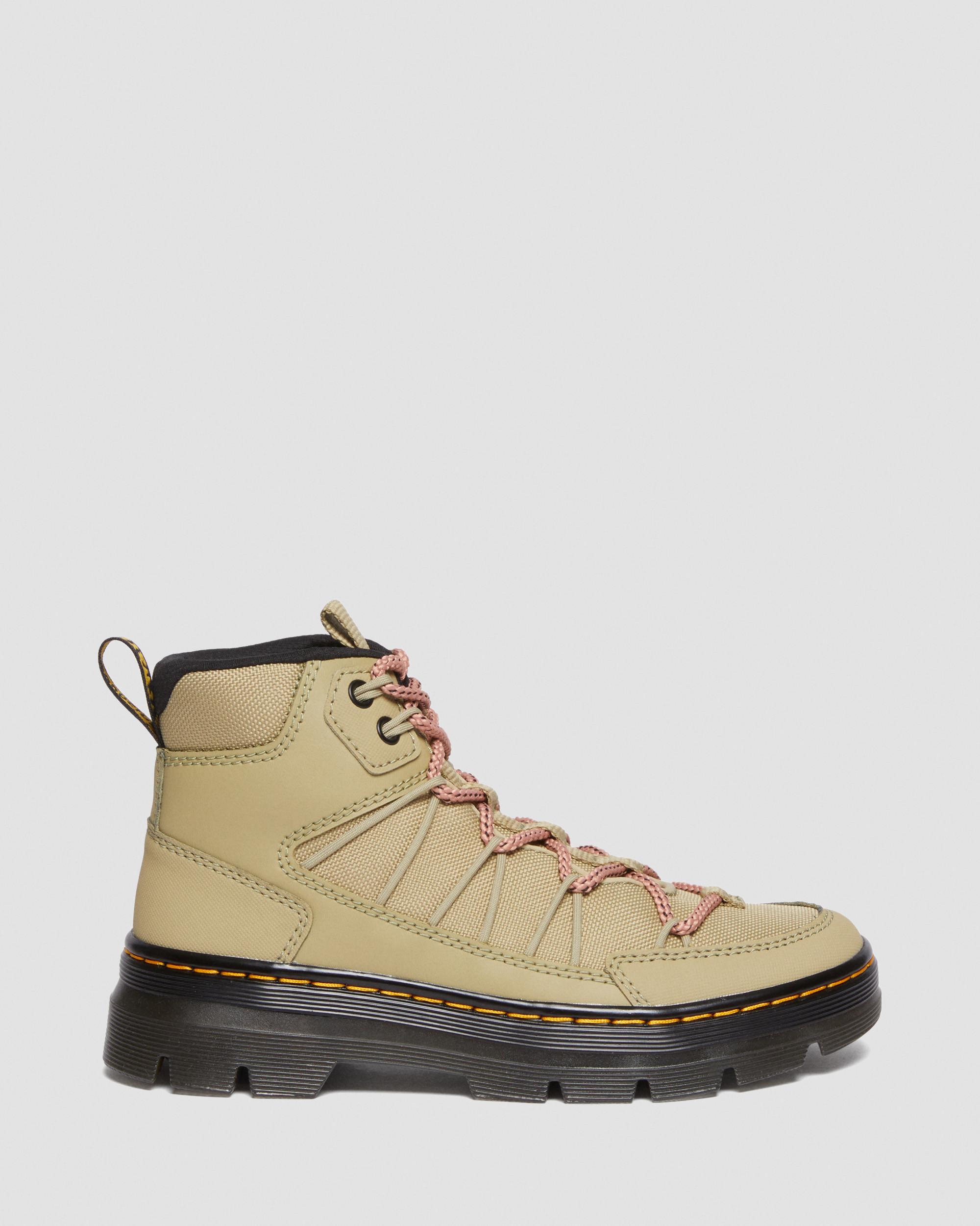 お得正規店】 Dr Martens Buwick extra tough boots with pink laces