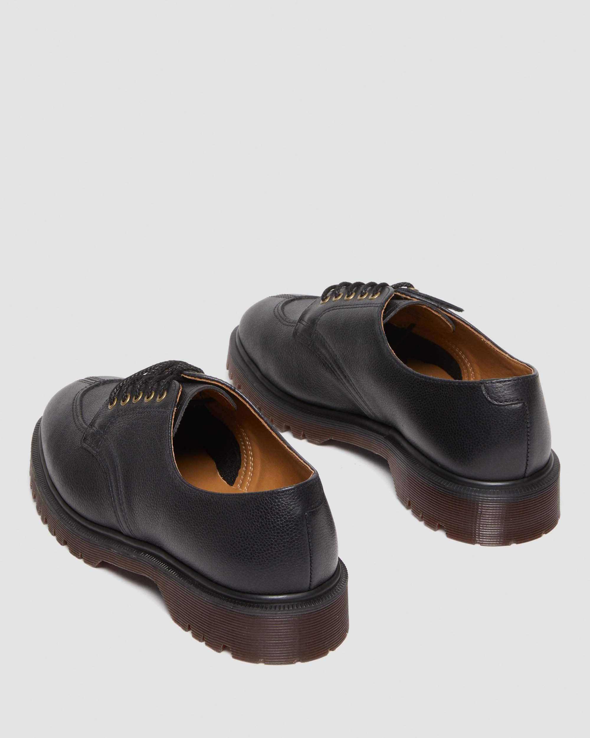 2046 Westminster Leather Lace Up Shoes in Black | Dr. Martens