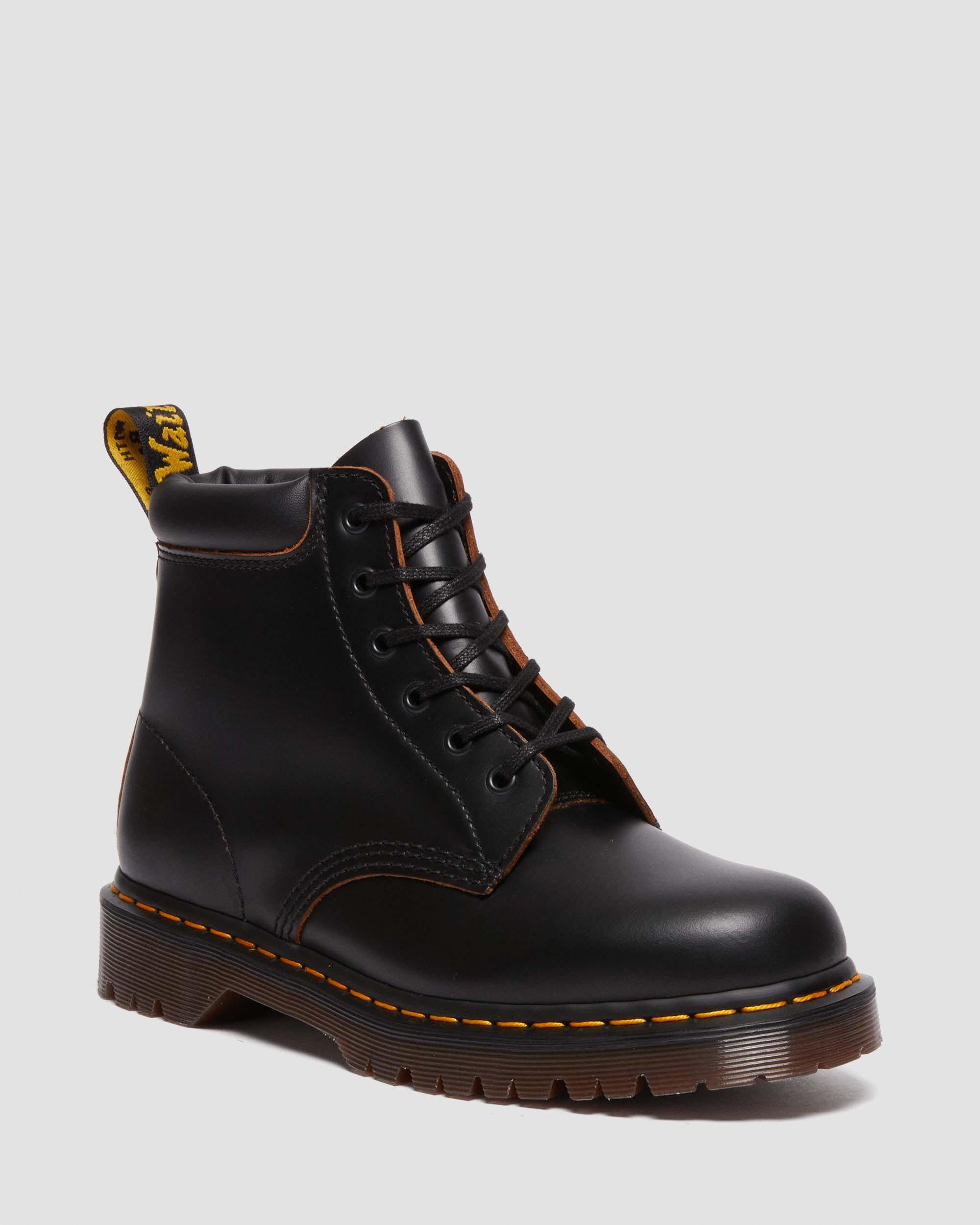 939 Vintage Smooth Leather Ankle Boots in Black | Dr. Martens