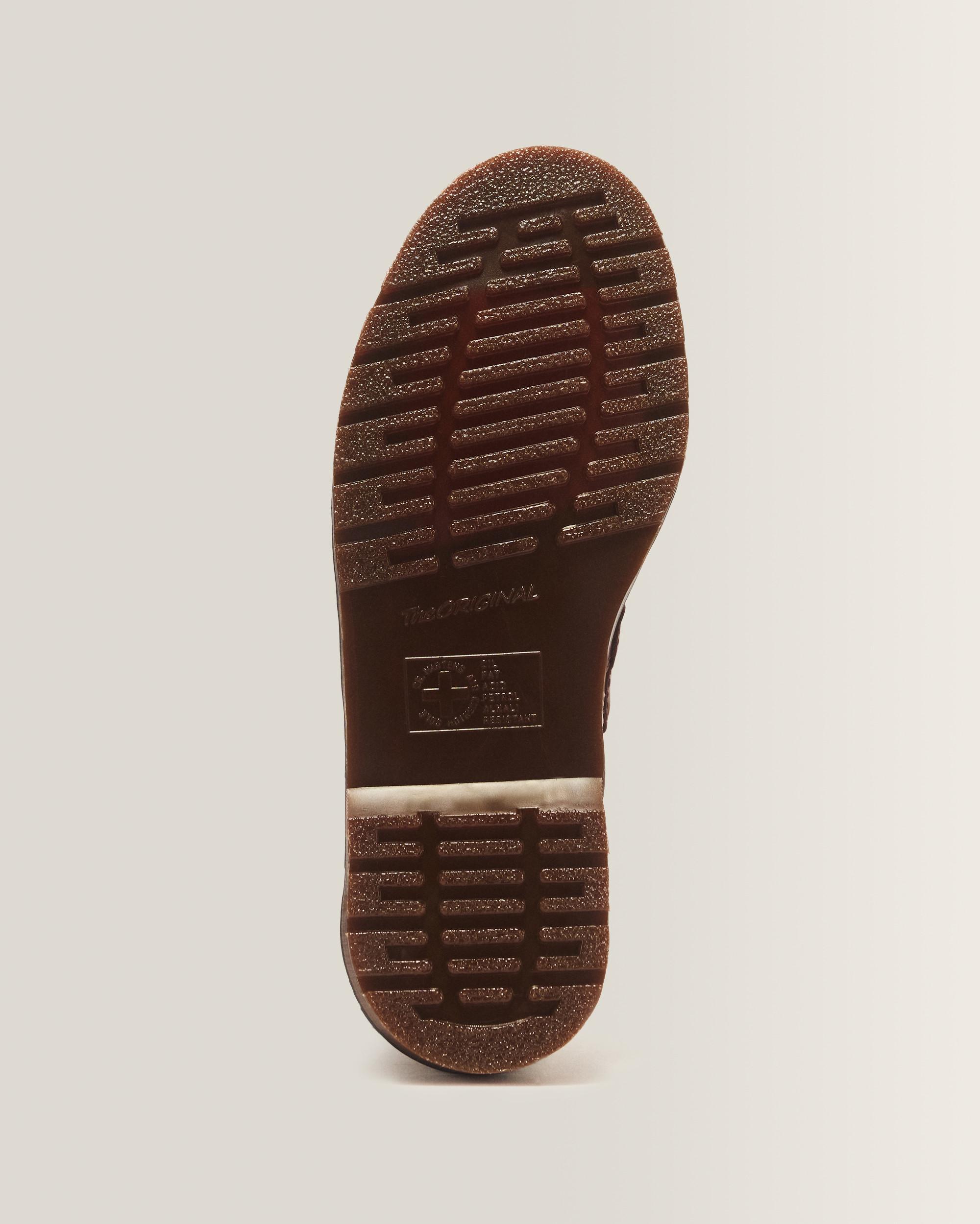 Adrian-loafers i Crazy Horse-läder med tofs in Cherry Red