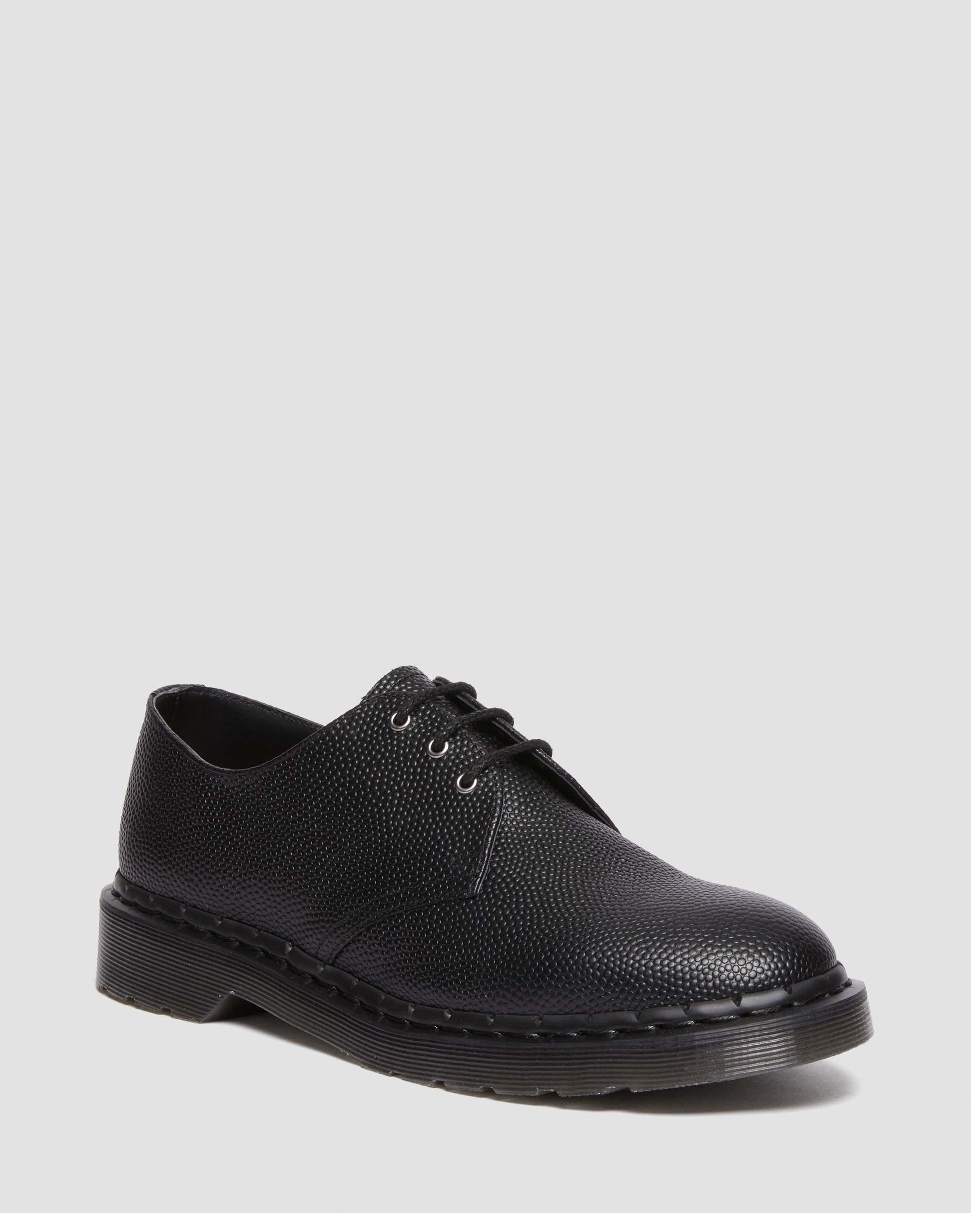 1461 Pebble Grain Leather Oxford Shoes in Black | Dr. Martens
