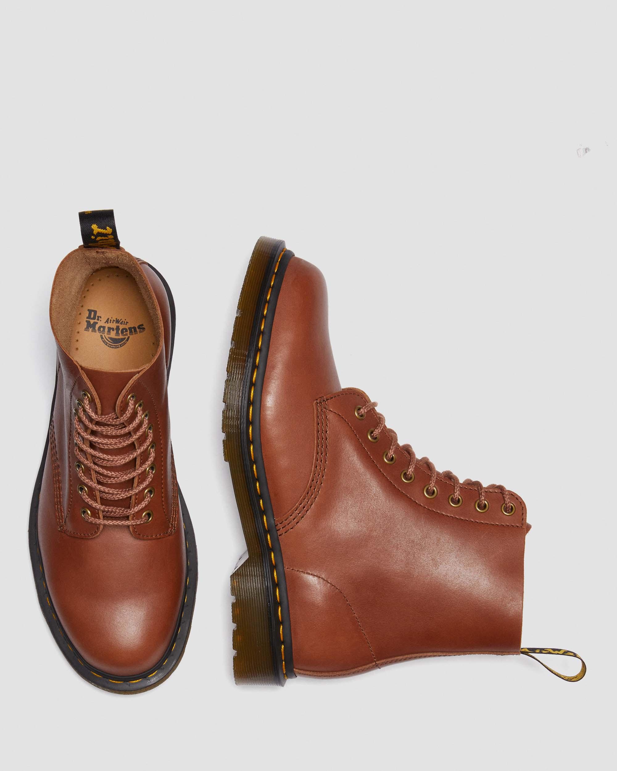 1460 Pascal Carrara Leather Lace Up Boots in Saddle Tan | Dr. Martens