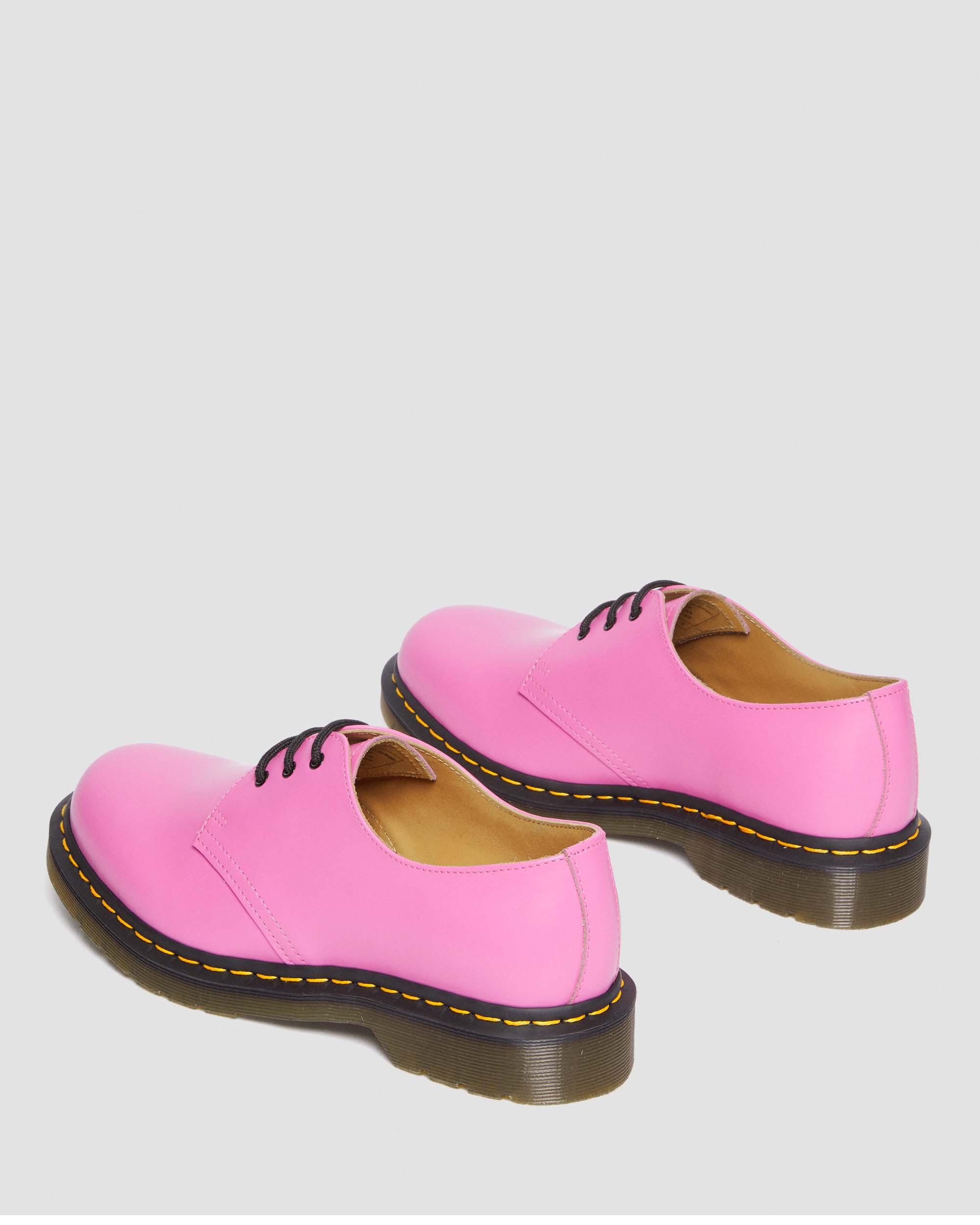 1461 Smooth Leather Oxford Shoes in THRIFT PINK | Dr. Martens™