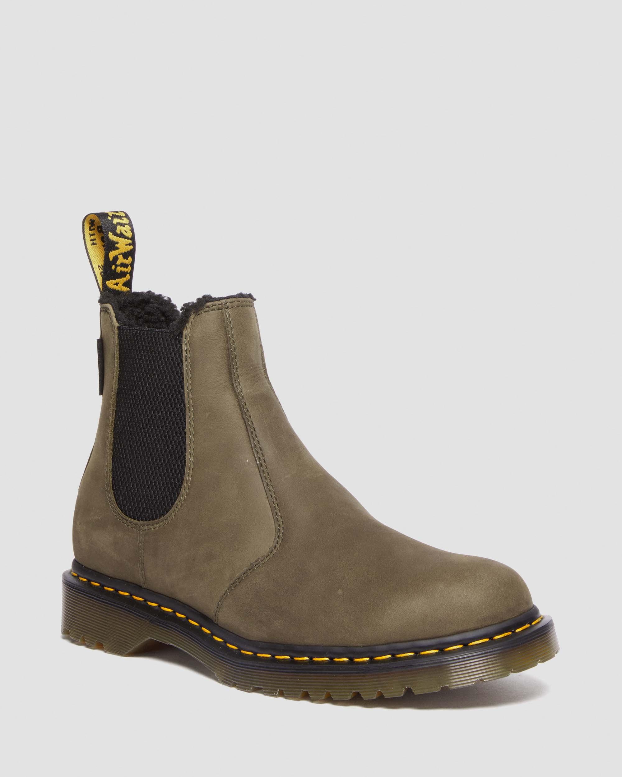 2976 Fleece Lined Leather Chelsea Boots in Dms Olive | Dr. Martens
