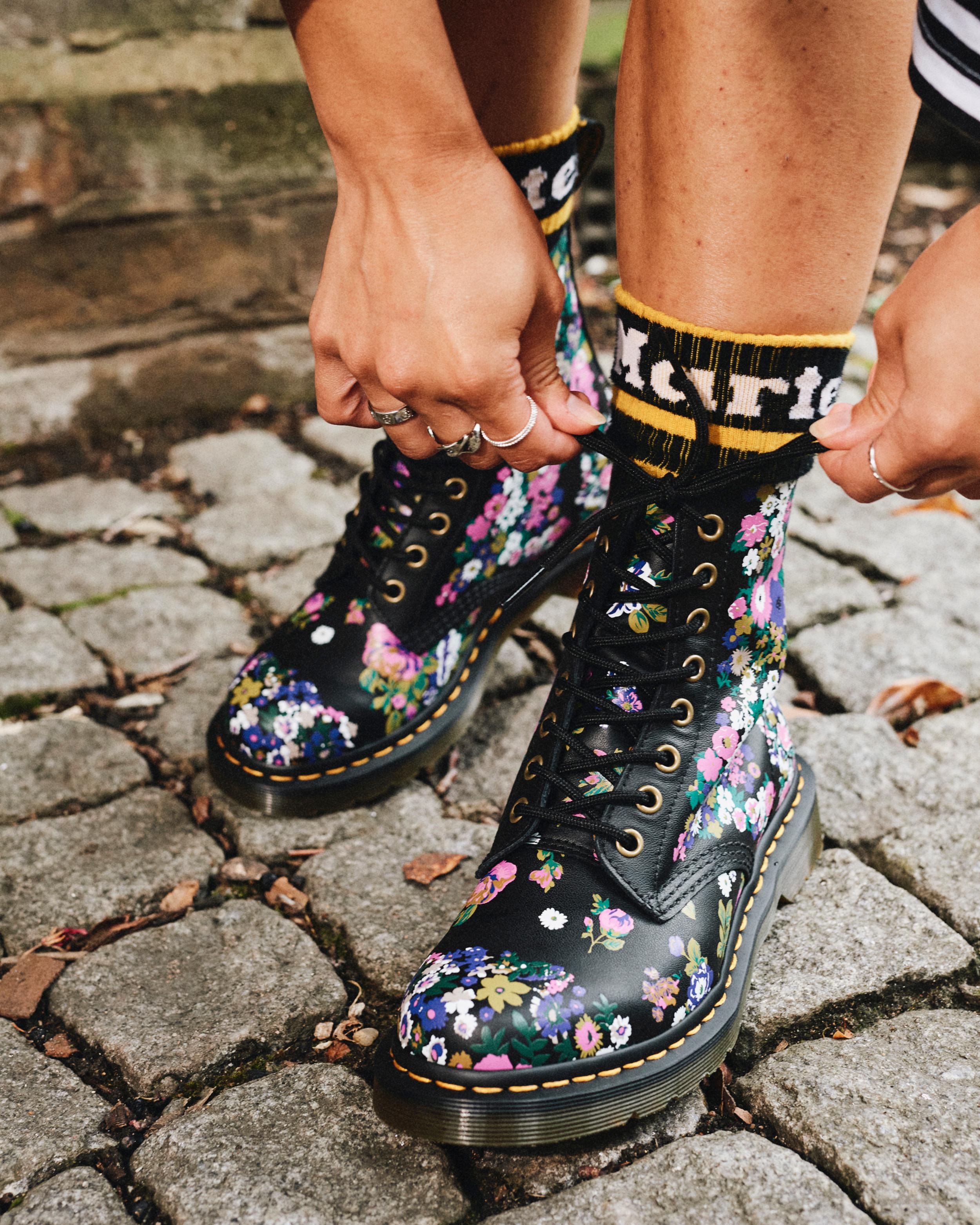Women's Floral Print Boots & Shoes | Dr. Martens