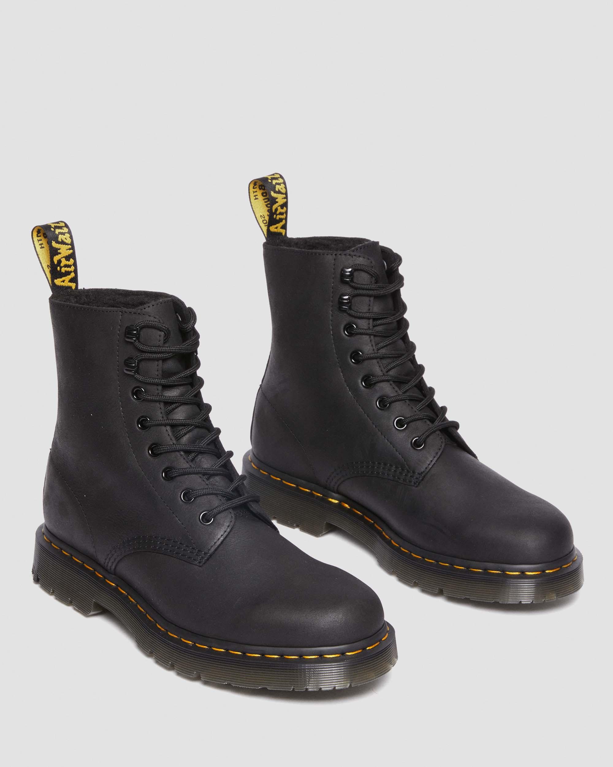 1460 Pascal Wintergrip Outlaw Leather Lace Up Boots1460 Pascal Fleece Lined Leather Boots Dr. Martens