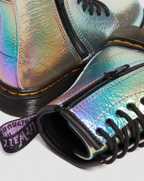 Baby 1460-snørestøvler i krøllet læder med regnbueprintBaby 1460-snørestøvler i krøllet læder med regnbueprint Dr. Martens