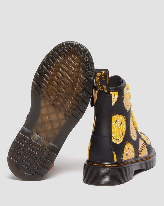Junior 1460 SMILEY® Leather Boots Boots 1460 SMILEY® en cuir Junior Dr. Martens