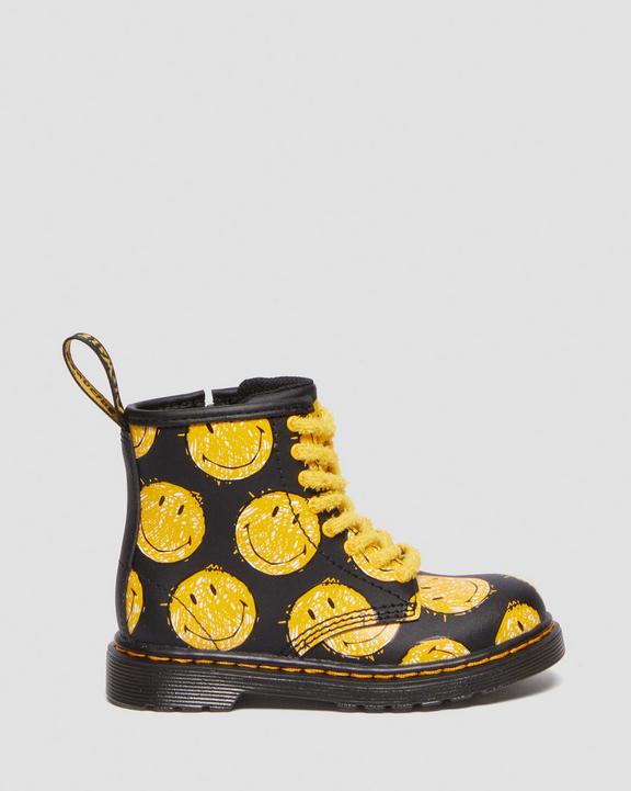 Infant 1460 SMILEY® Leather BootsInfant 1460 SMILEY® Leather Boots Dr. Martens