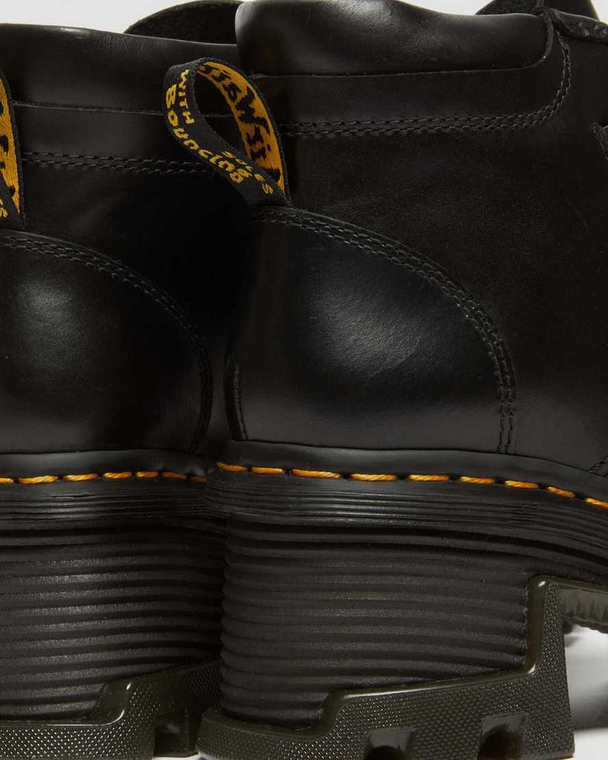 Corran-støvler med hæl og 3 snørehuller i Atlas-læderCorran-støvler med hæl og 3 snørehuller i Atlas-læder Dr. Martens