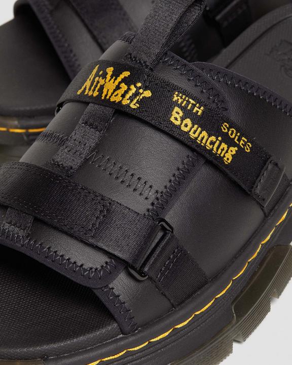 Sandales Ayce en cuir et en webbingSandales Ayce en cuir et en webbing Dr. Martens