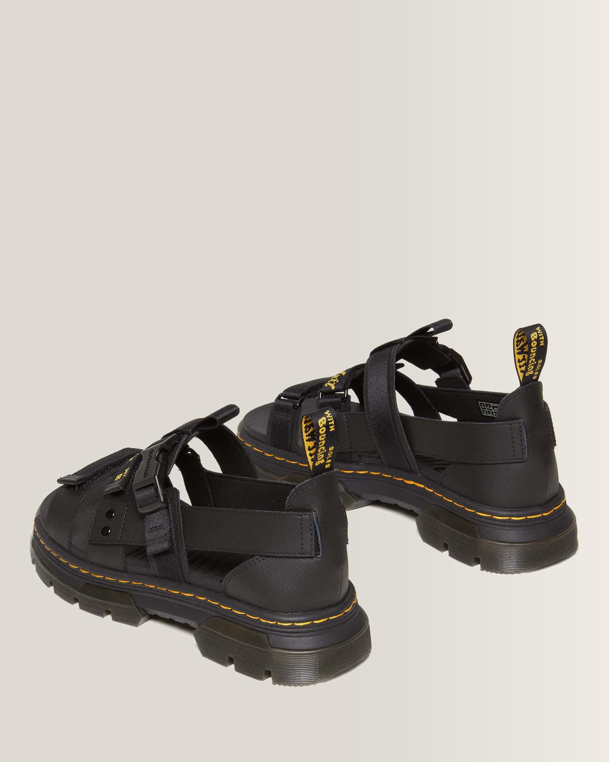 Pearson sandals in Black | Dr. Martens