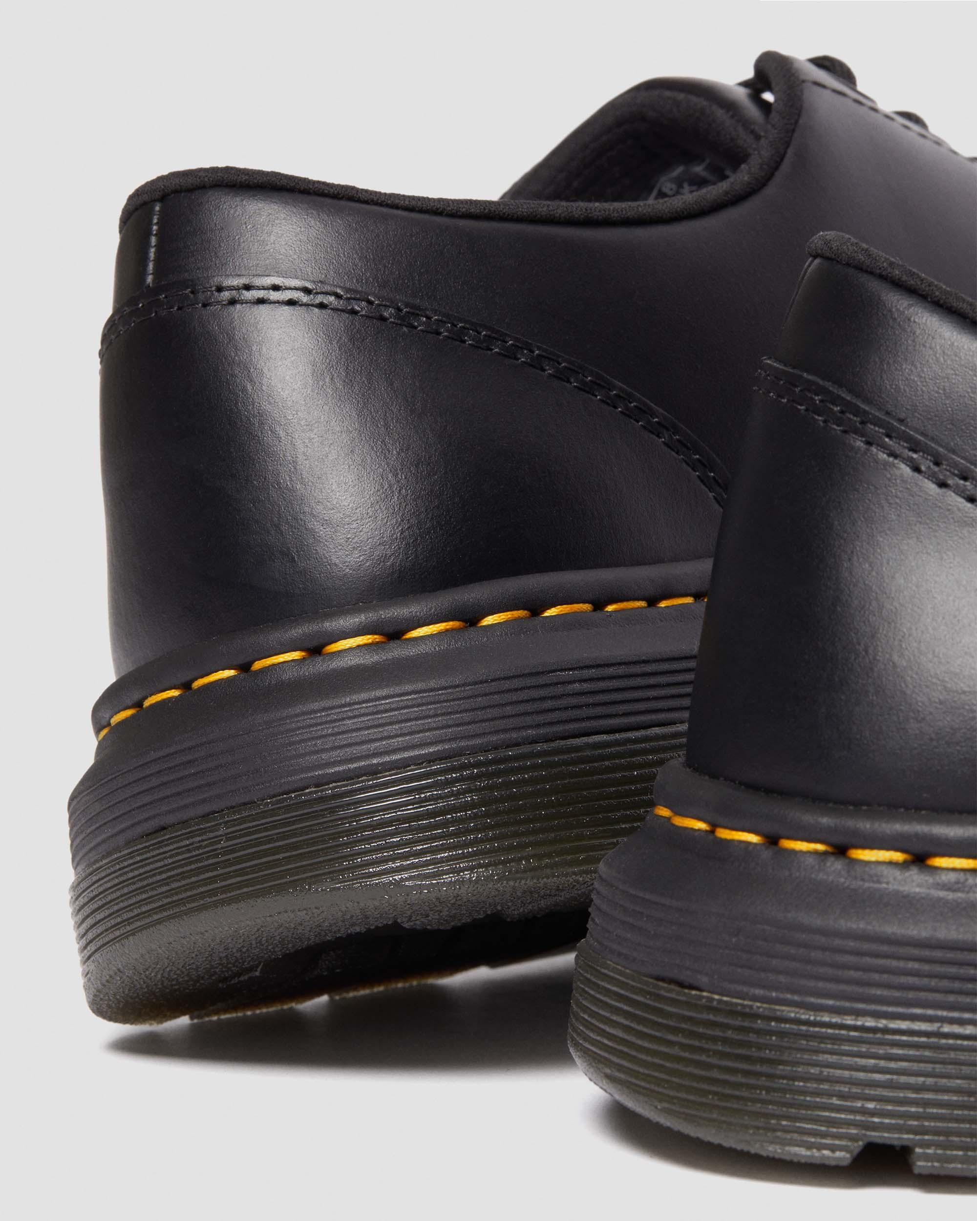 Crewson Lo Black Leather Shoes in BLACK