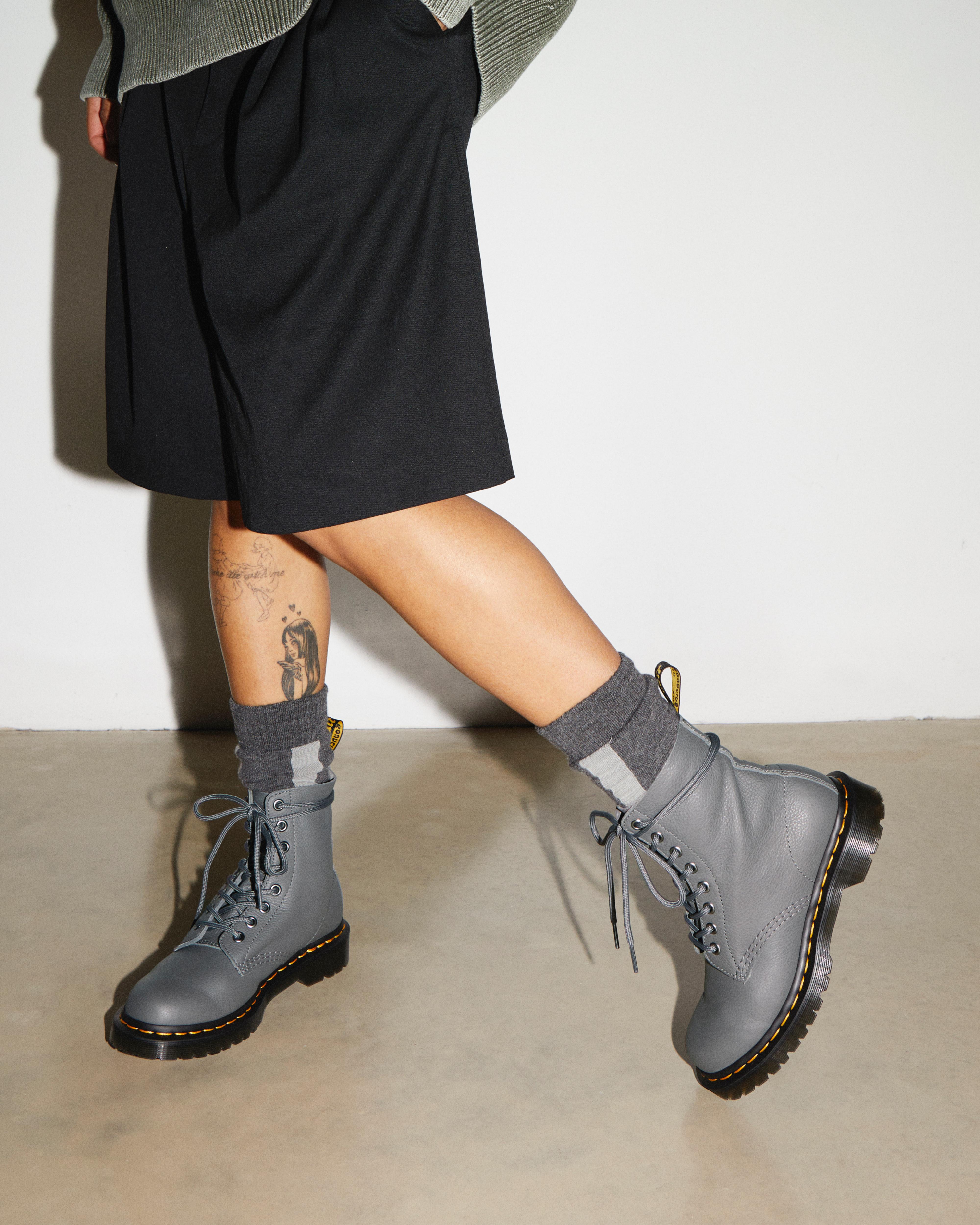 1460 Women's  Virginia Leather Boots in Gunmetal