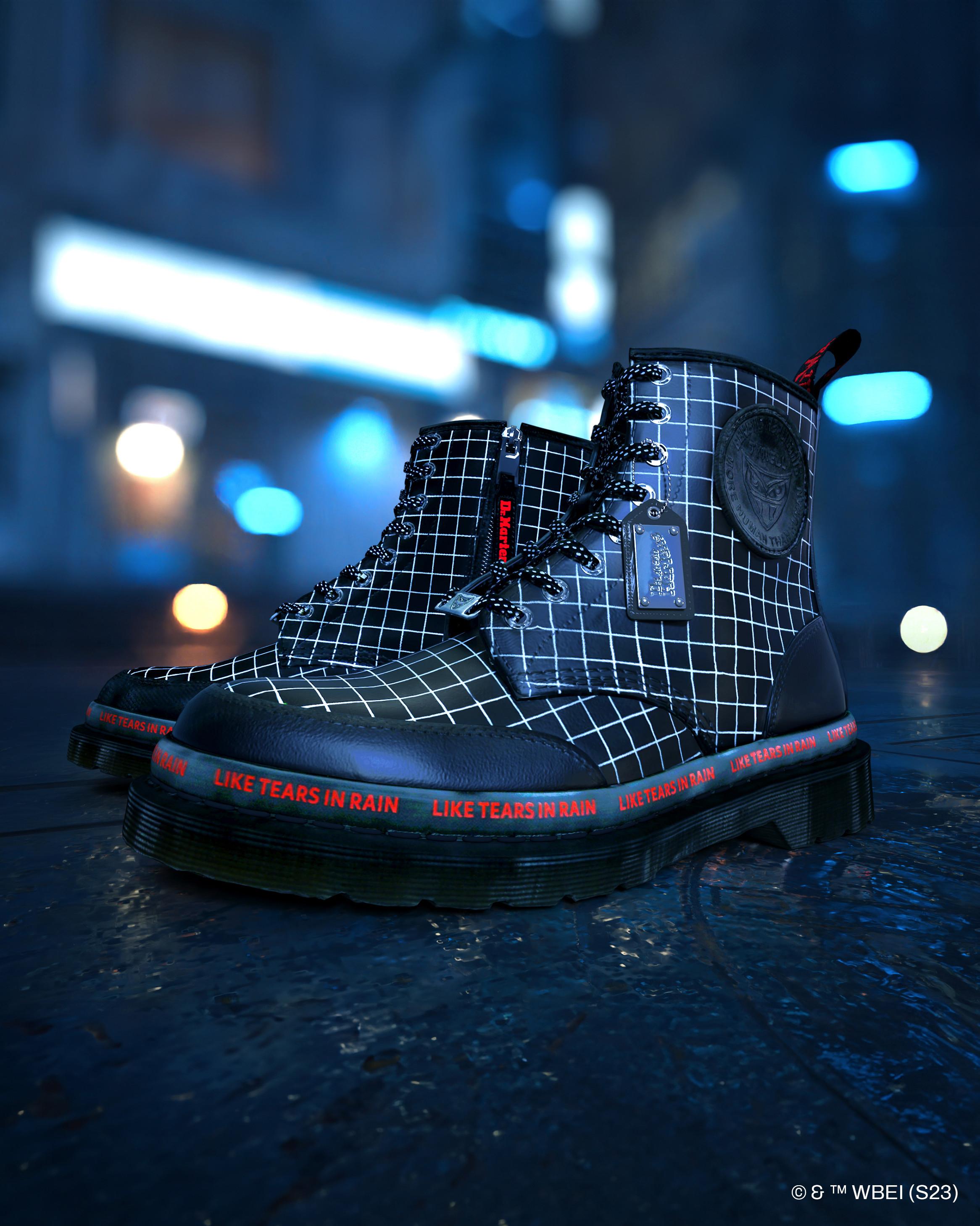 靴 Dr.Martens WARNER BROS BLADE RUNNER 1460 1460 Blade Runner Leather Boots in BLACK | Dr. Martens™