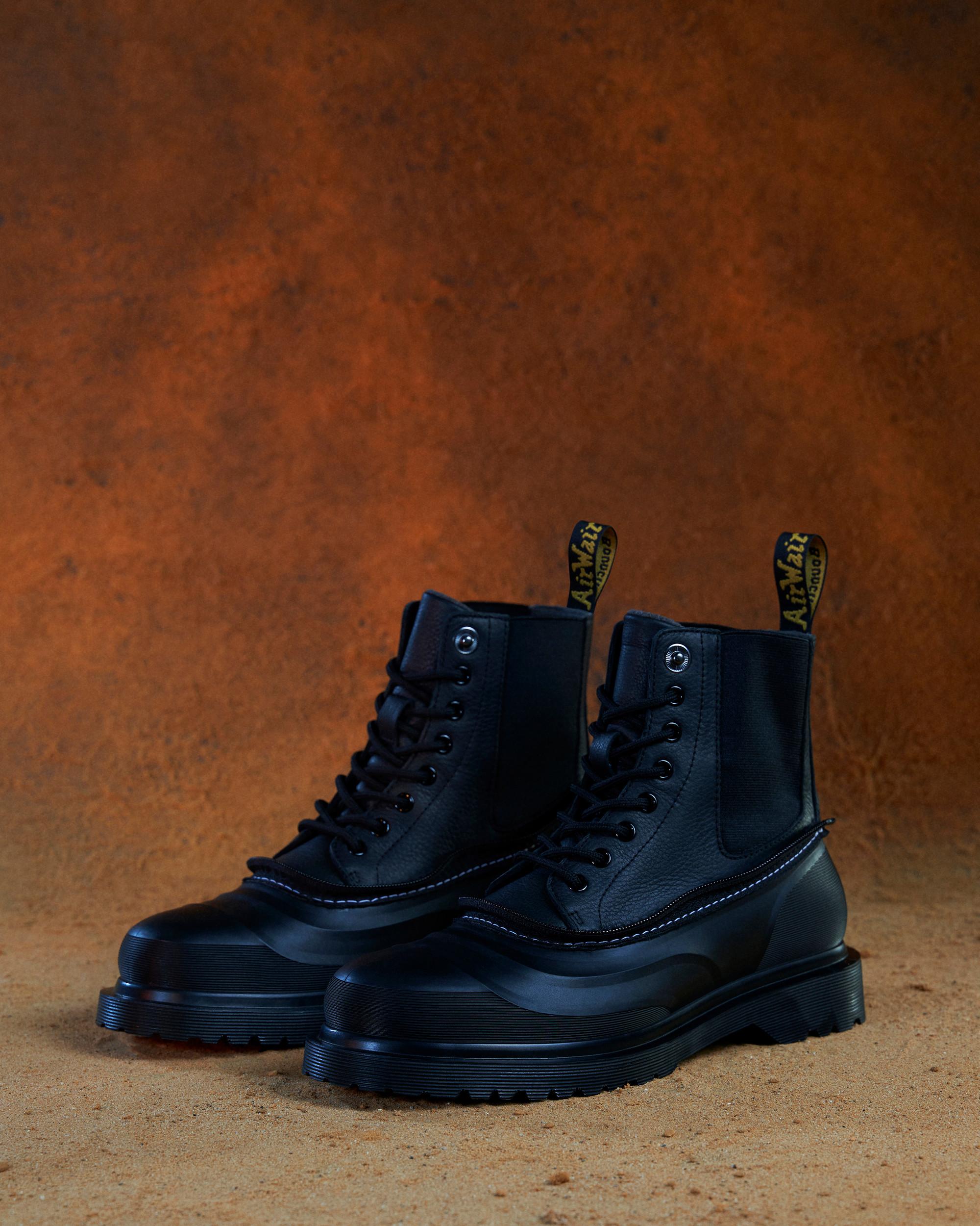 Shop Dr. Martens' Leder 14xx Sub Stiefel Mit Abnehmbarer Gamasche In Black